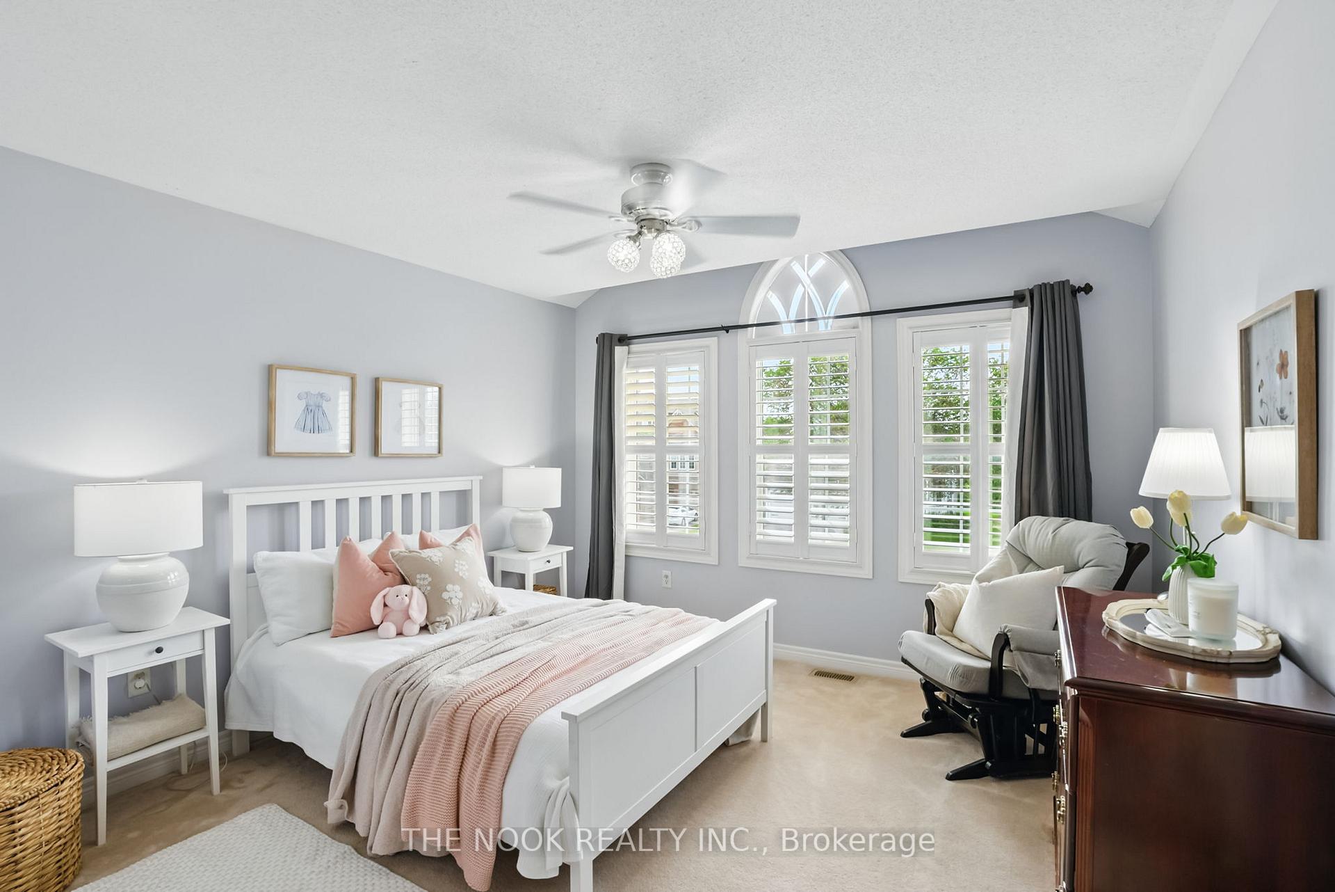 Photo 30 of 63 Croxall Boulevard, Whitby, Brooklin — HOMEH