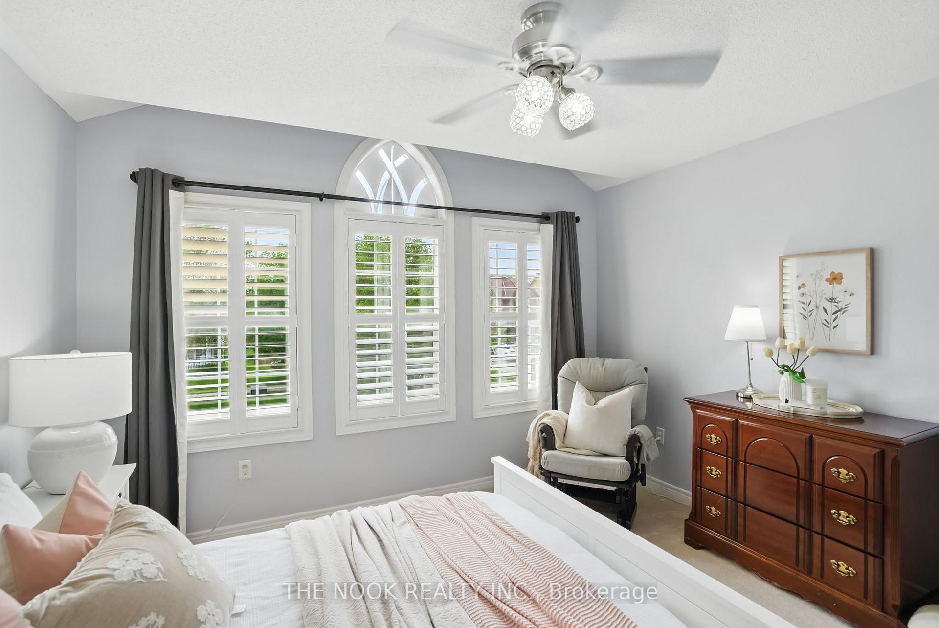 Photo 27 of 63 Croxall Boulevard, Whitby, Brooklin — HOMEH