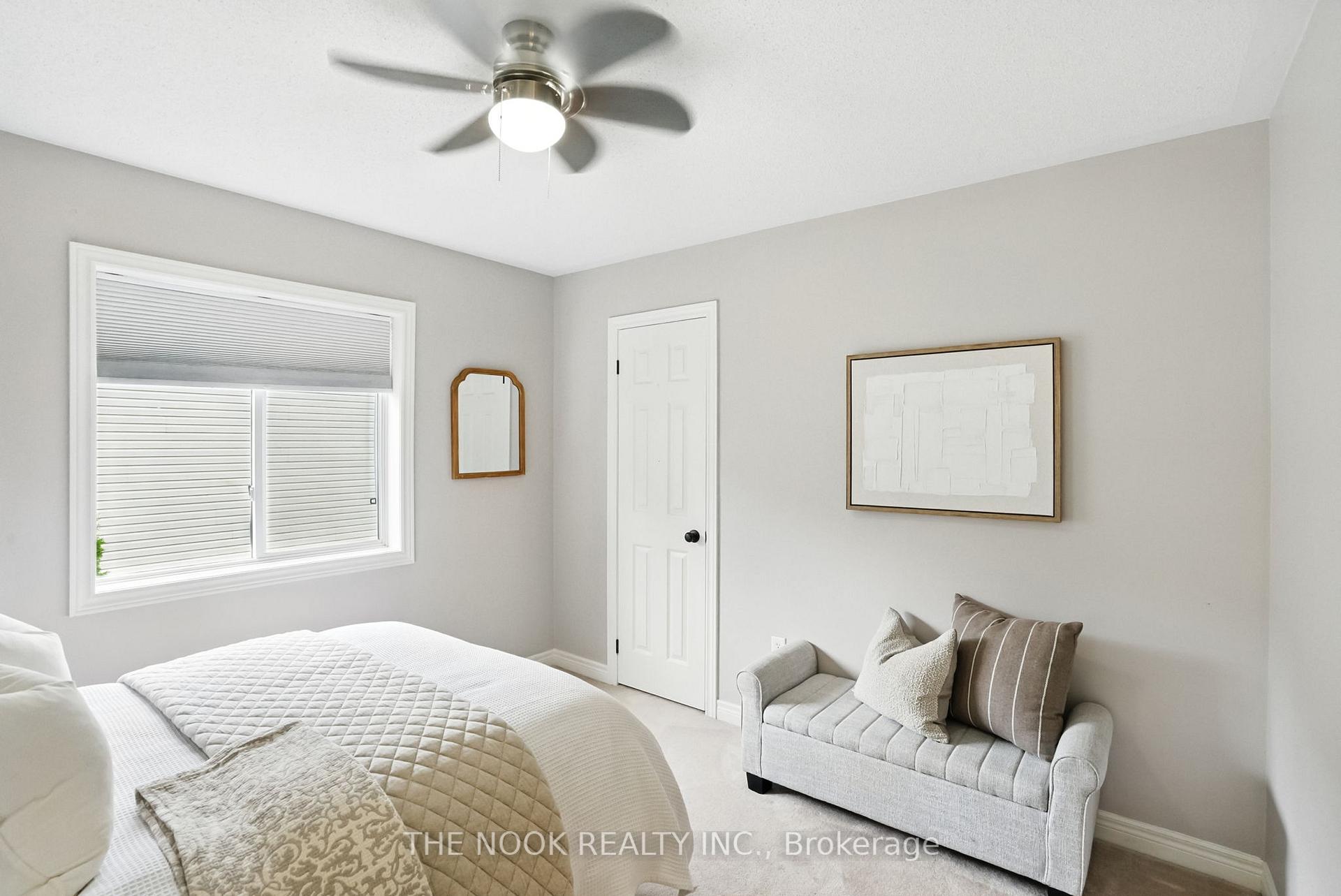 Photo 39 of 63 Croxall Boulevard, Whitby, Brooklin — HOMEH