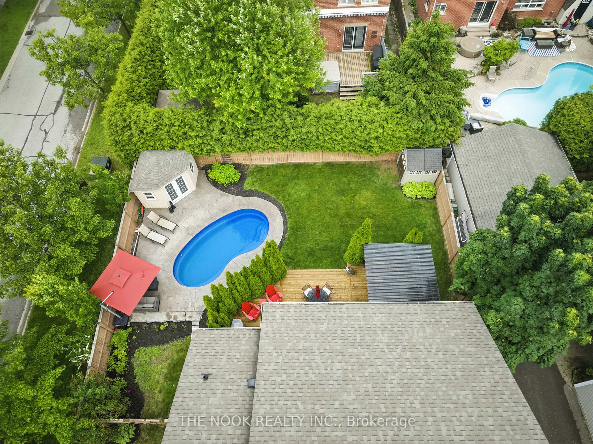 Photo 46 of 63 Croxall Boulevard, Whitby, Brooklin — HOMEH