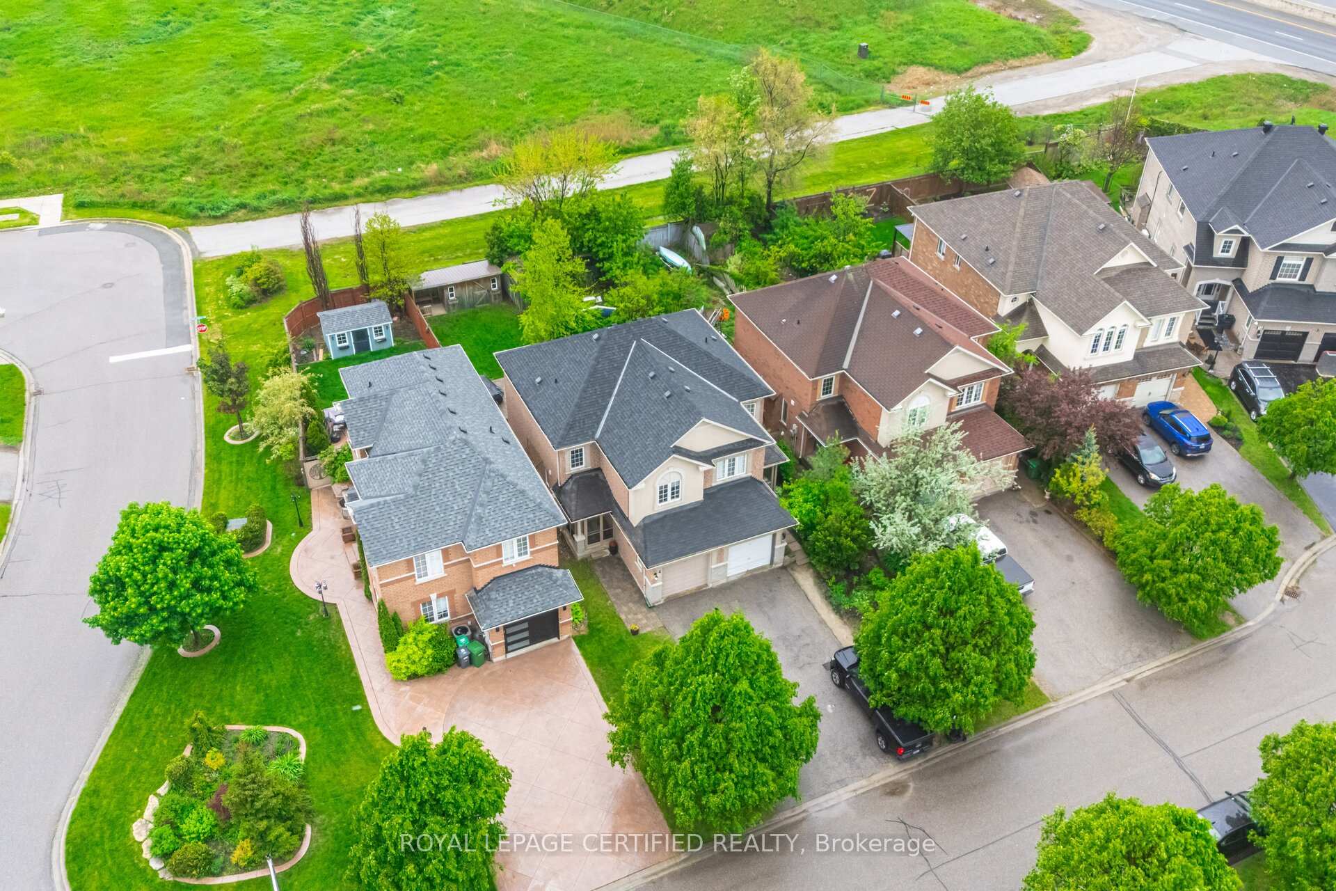 Photo 9 of 4 Hesketh Court, Caledon, Rural Caledon — HOMEH