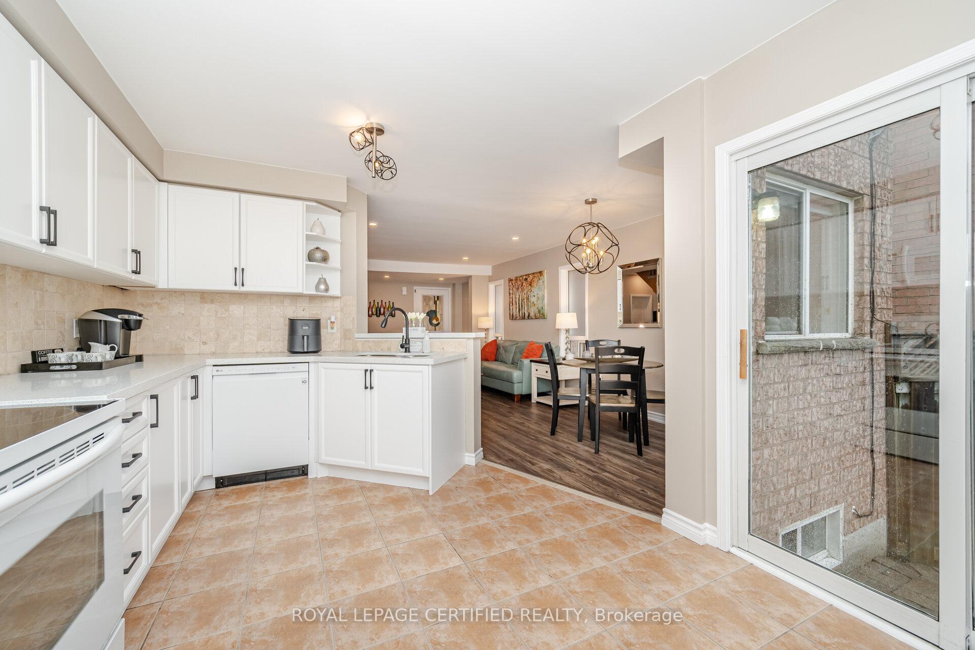 Photo 14 of 4 Hesketh Court, Caledon, Rural Caledon — HOMEH