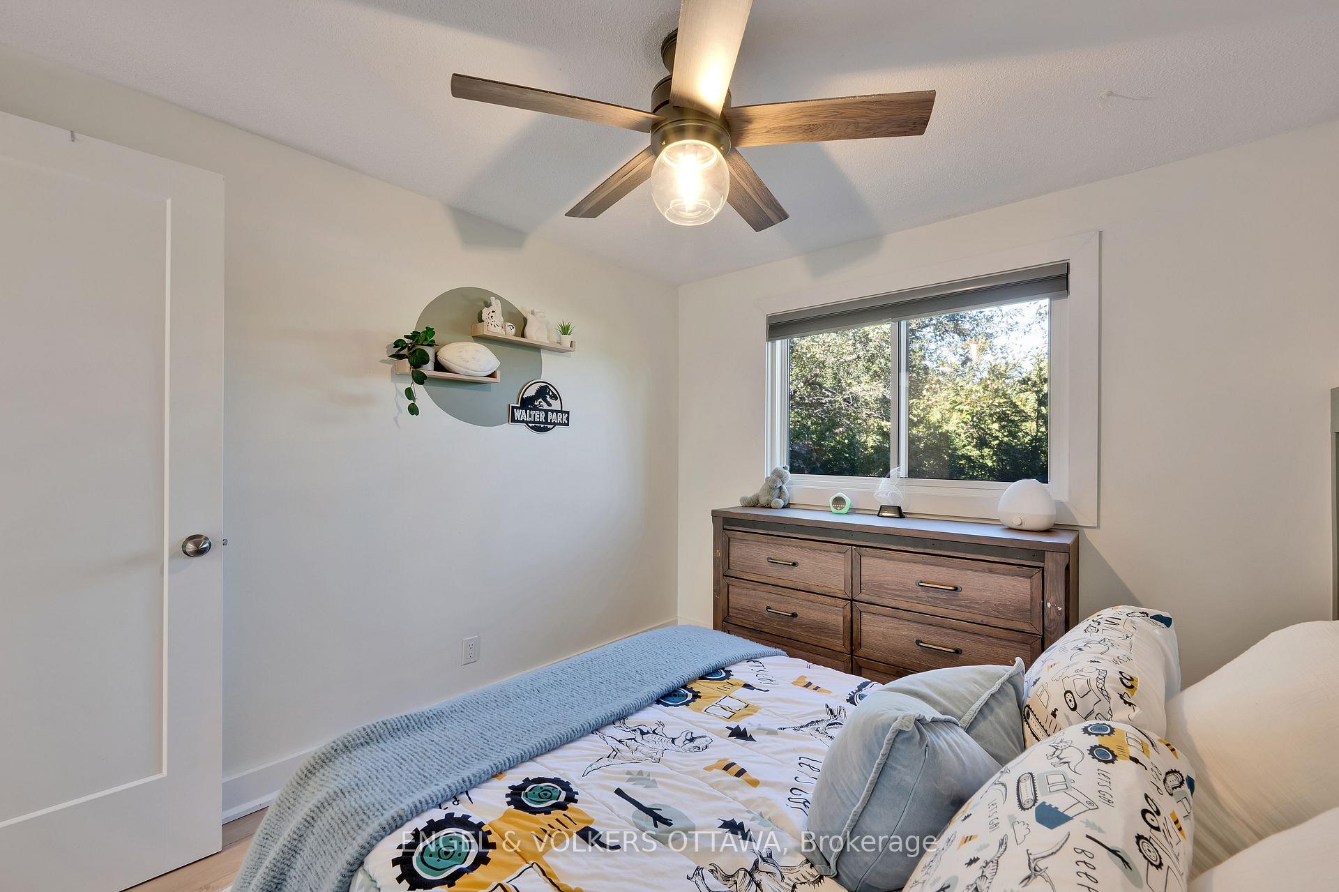 Photo 35 of 10 Tanglewood Drive, Ottawa, Bells Corners — HOMEH