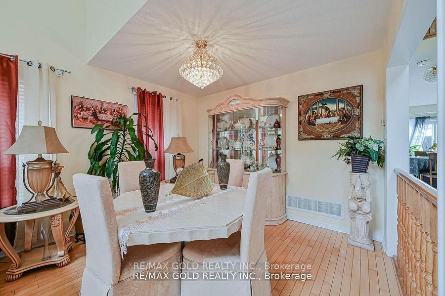 Photo 10 of 14 Grasshopper Way, Brampton, Sandringham-Wellington — HOMEH
