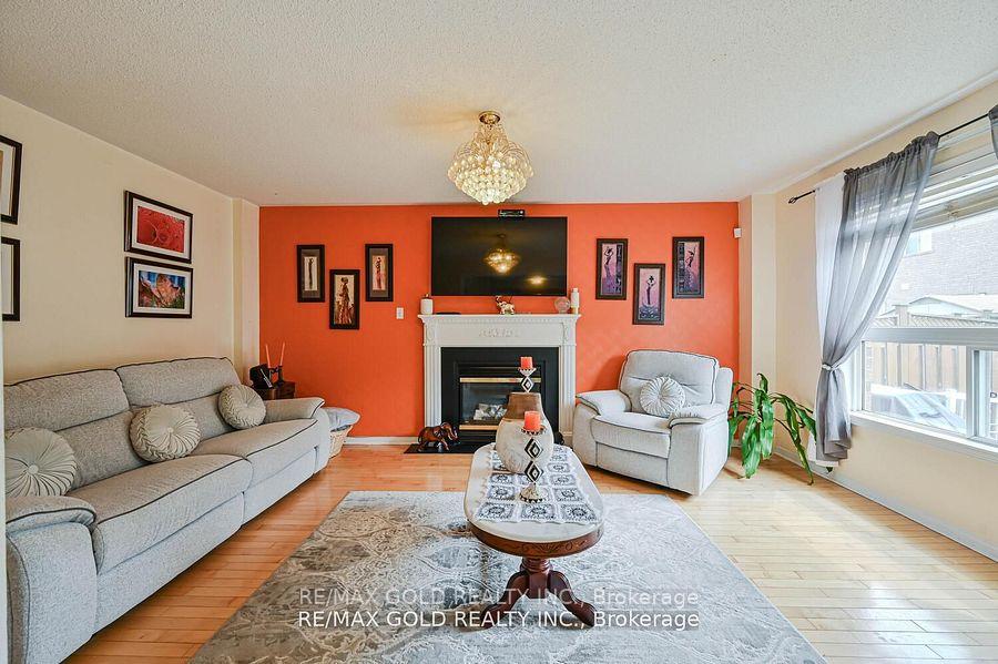 Photo 8 of 14 Grasshopper Way, Brampton, Sandringham-Wellington — HOMEH