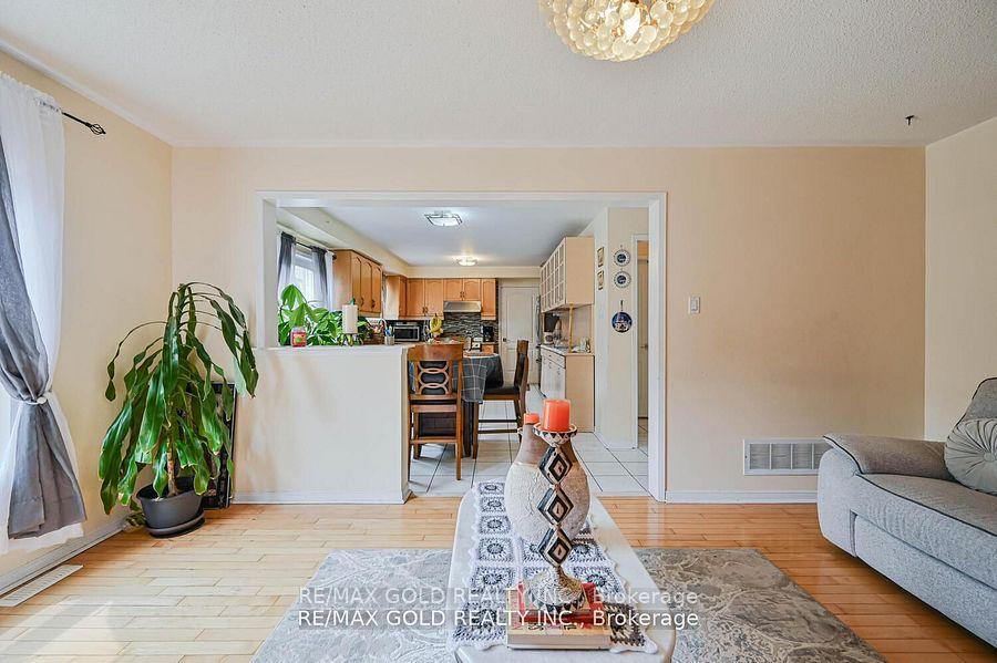 Photo 16 of 14 Grasshopper Way, Brampton, Sandringham-Wellington — HOMEH