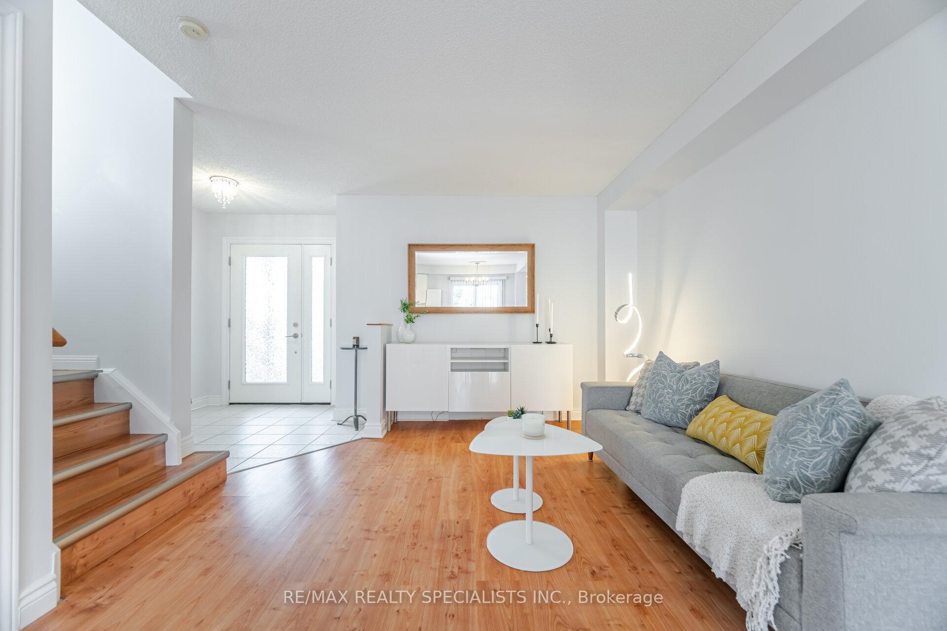 Photo 36 of 21 Silo Court, Brampton, Fletcher's Creek Village — HOMEH
