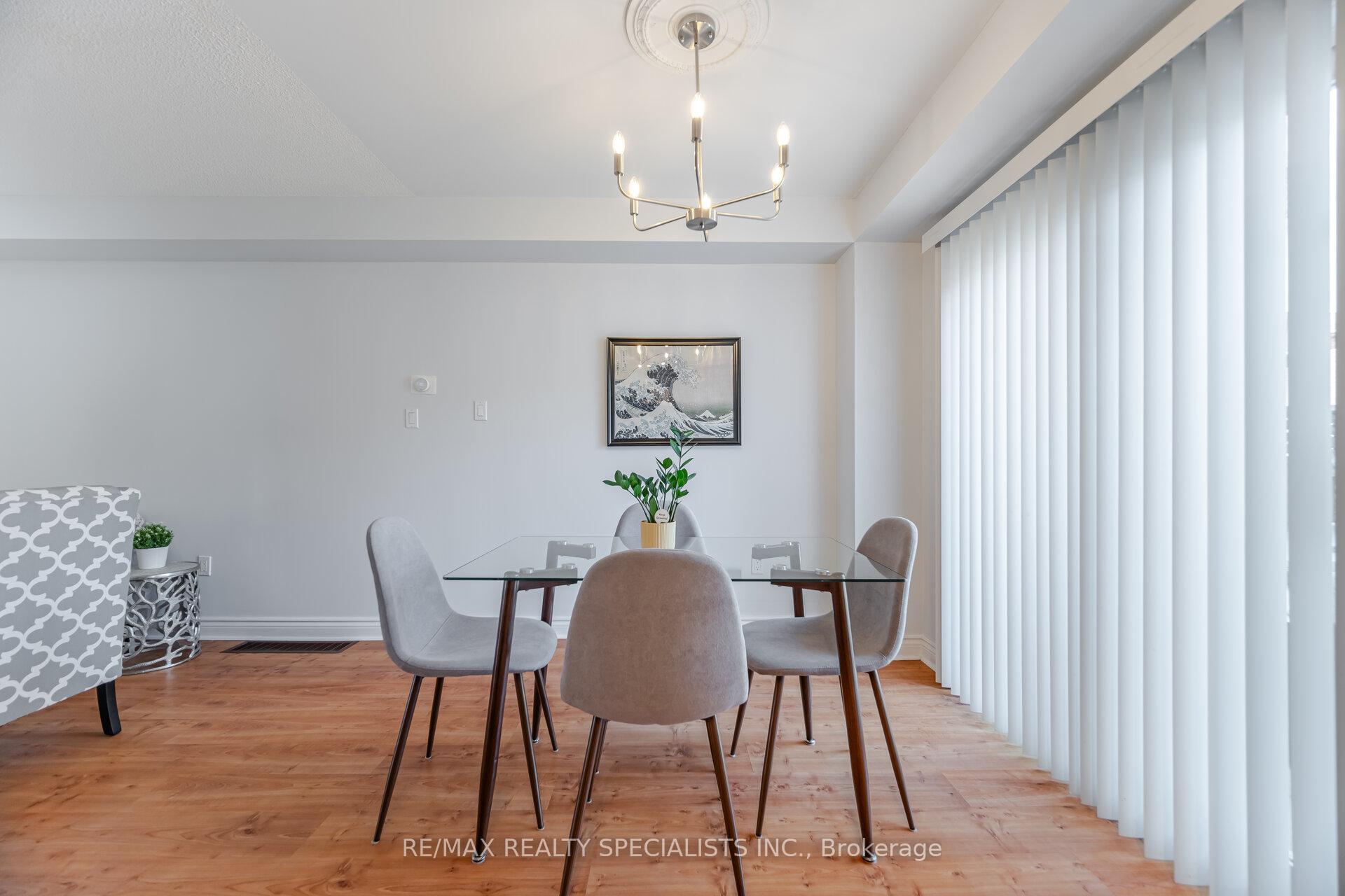 Photo 20 of 21 Silo Court, Brampton, Fletcher's Creek Village — HOMEH