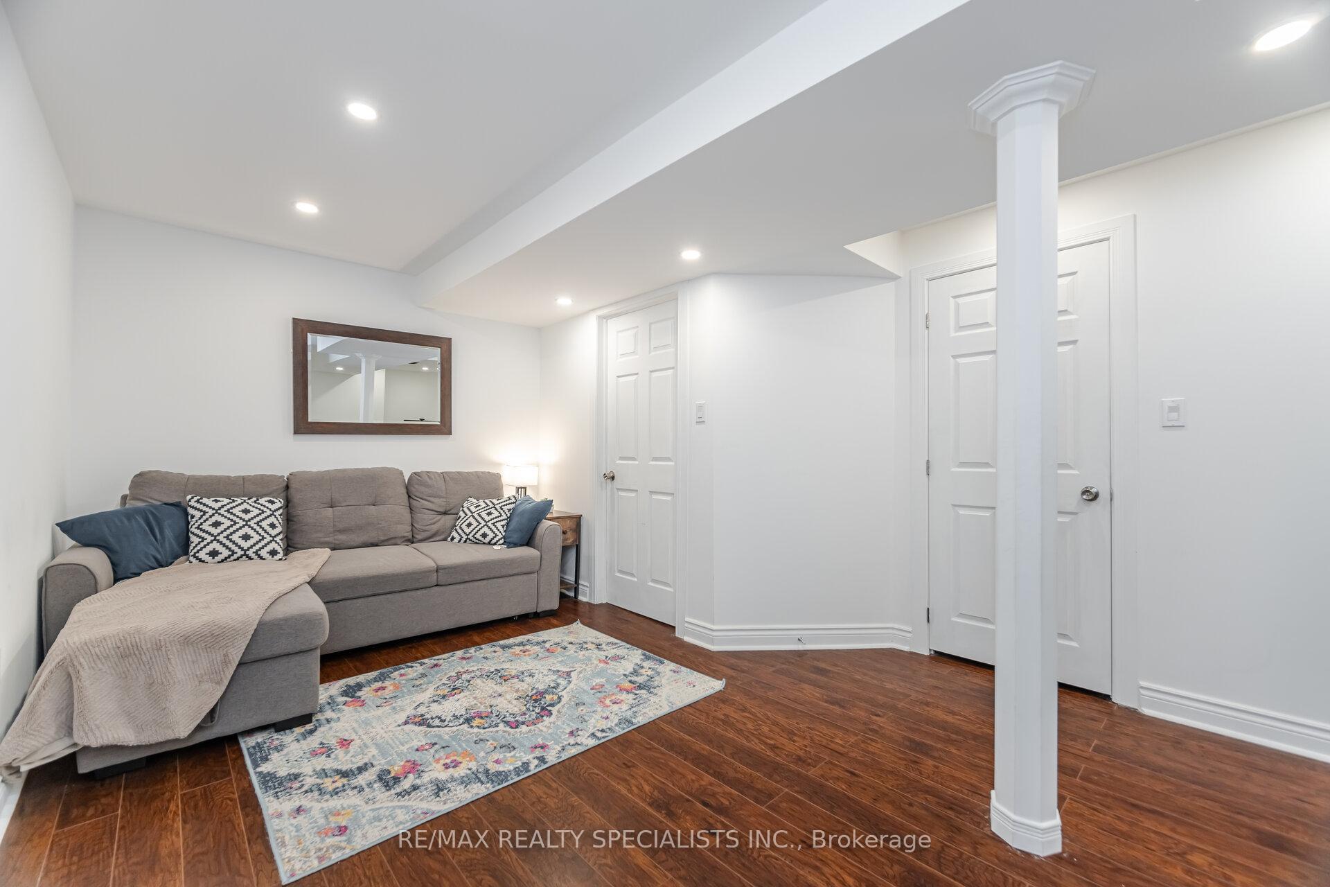 Photo 27 of 21 Silo Court, Brampton, Fletcher's Creek Village — HOMEH