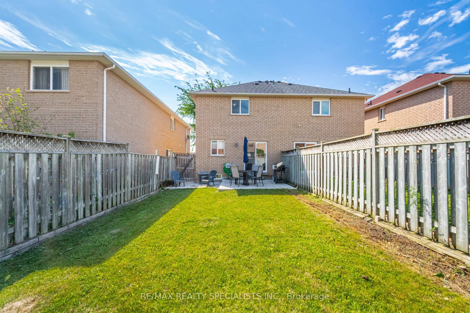Photo 35 of 21 Silo Court, Brampton, Fletcher's Creek Village — HOMEH