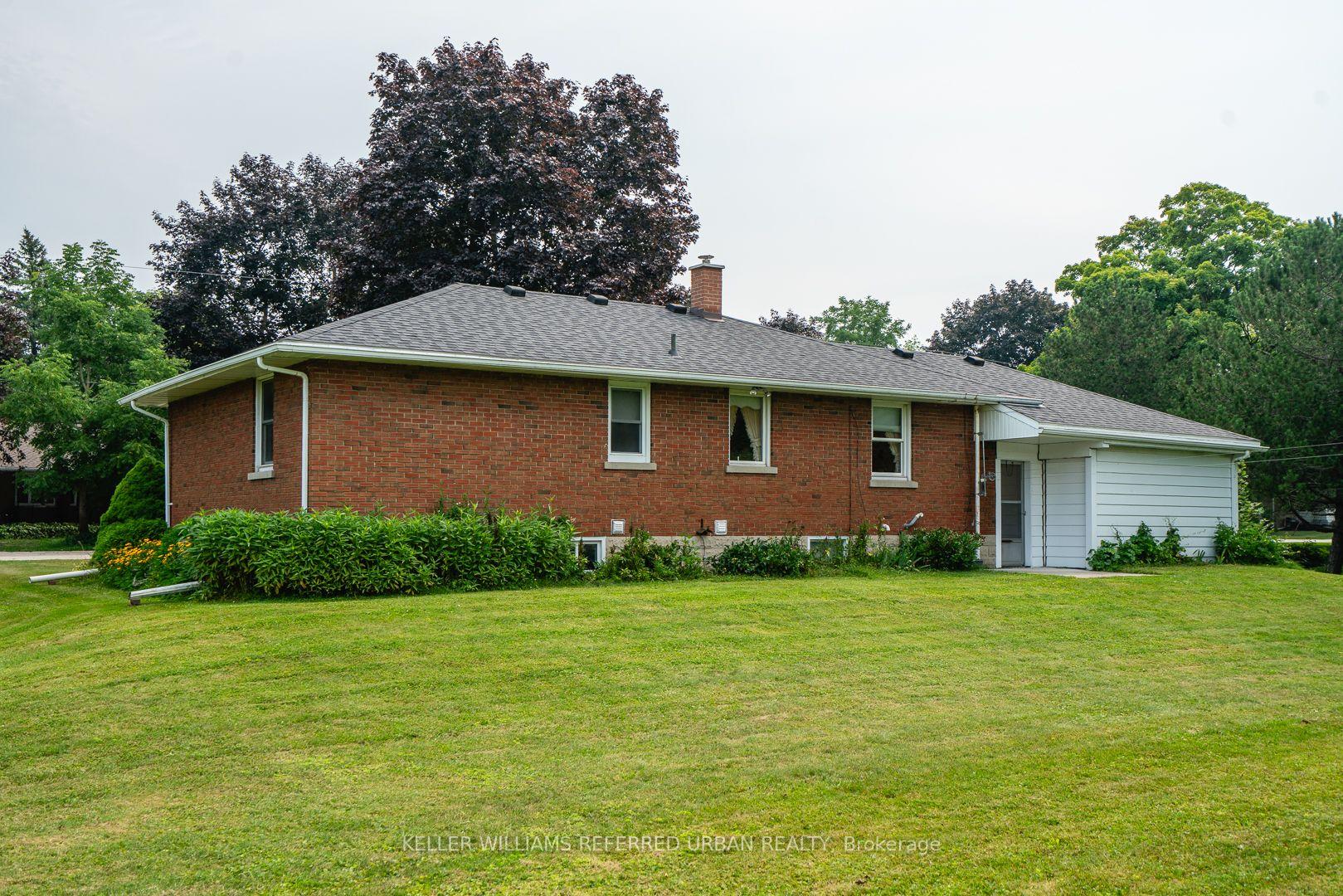 Photo 16 of 18 King Street S, Minto — HOMEH