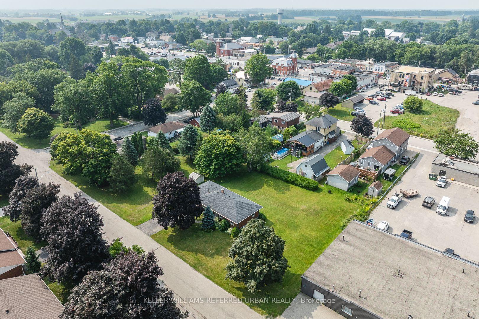 Photo 10 of 18 King Street S, Minto — HOMEH