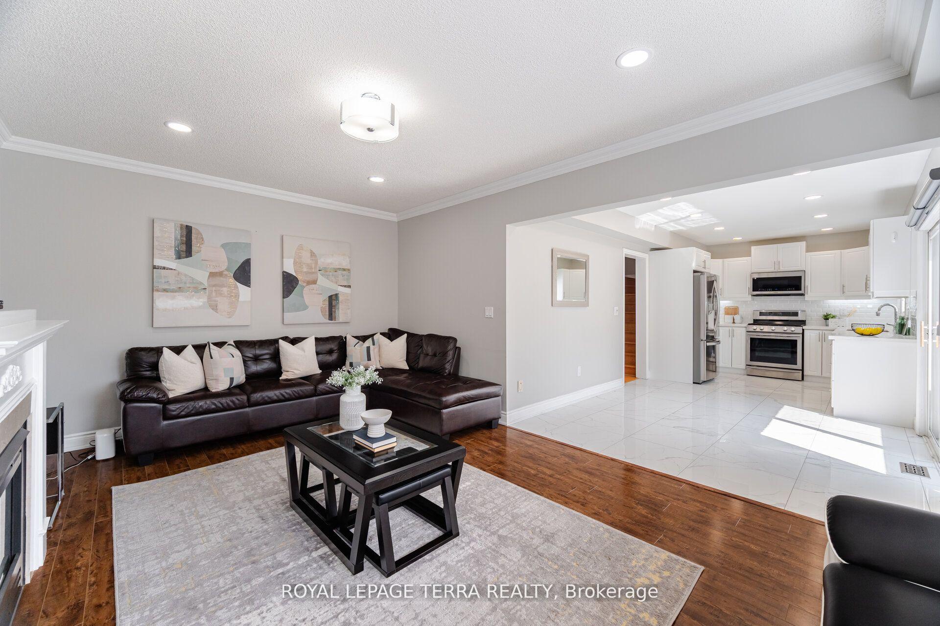 Photo 19 of 19 Valleypark Crescent, Brampton, Fletcher's Meadow — HOMEH
