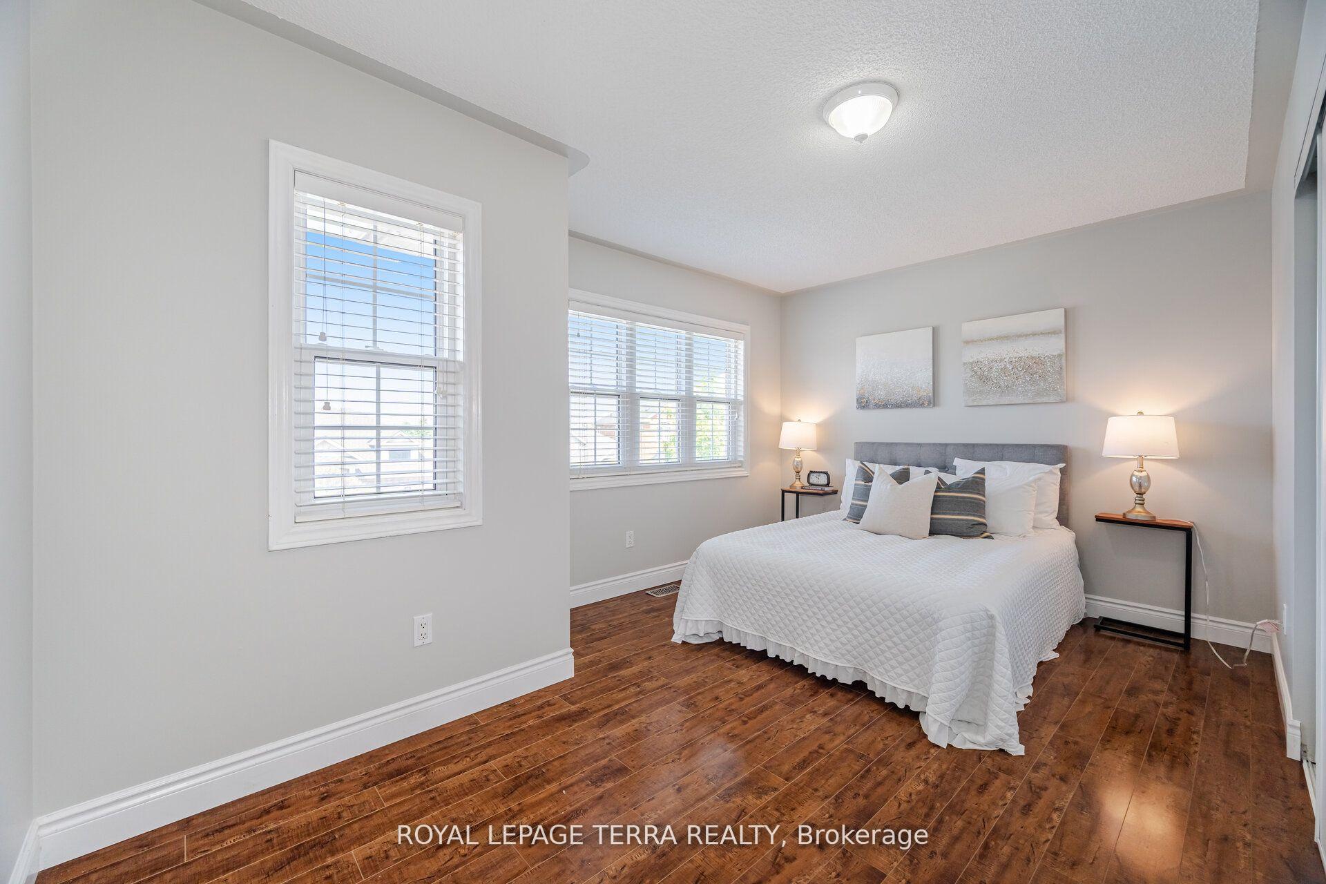 Photo 37 of 19 Valleypark Crescent, Brampton, Fletcher's Meadow — HOMEH