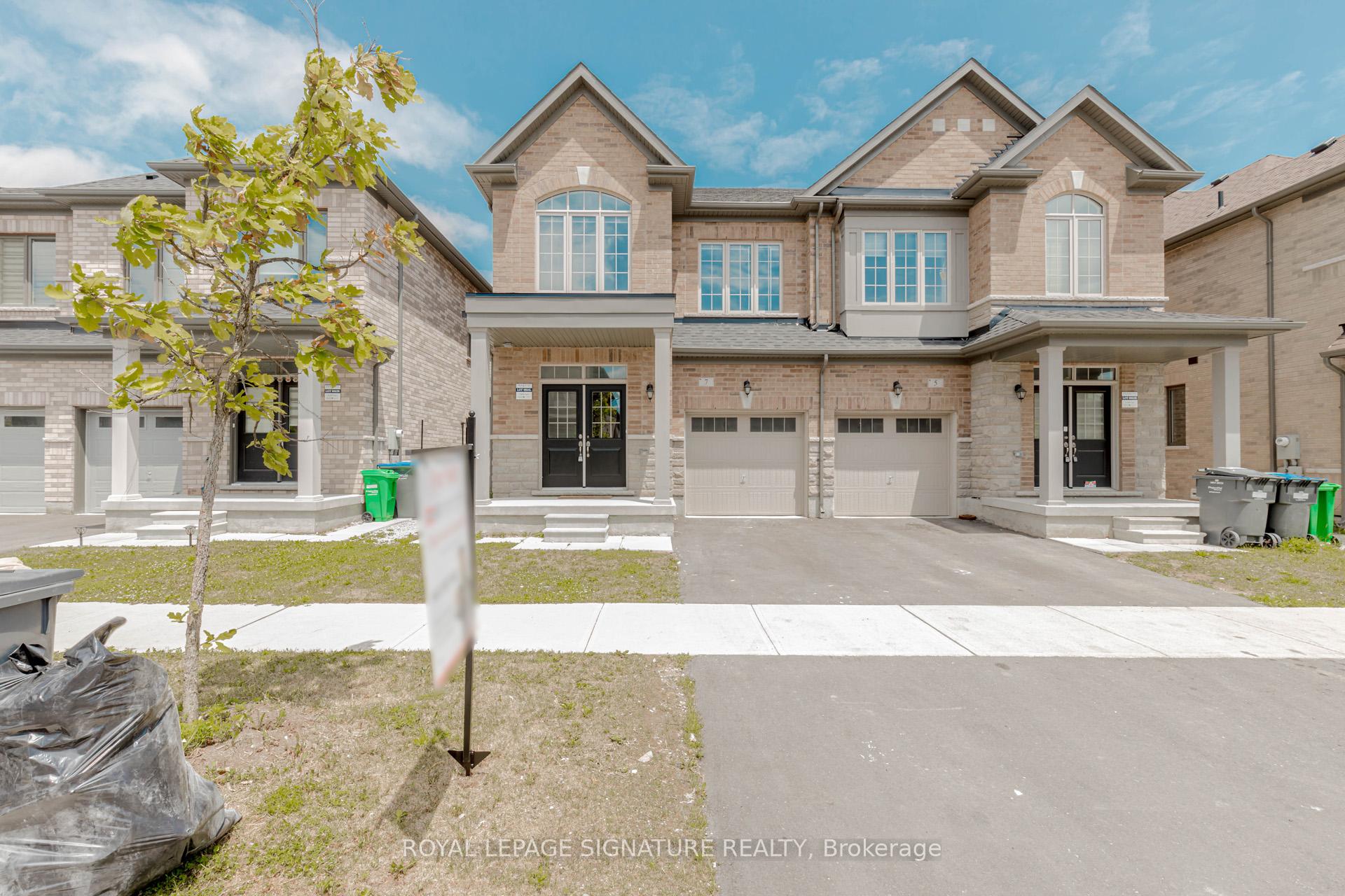 Photo 2 of 7 Truffle Court, Brampton, Northwest Brampton — HOMEH