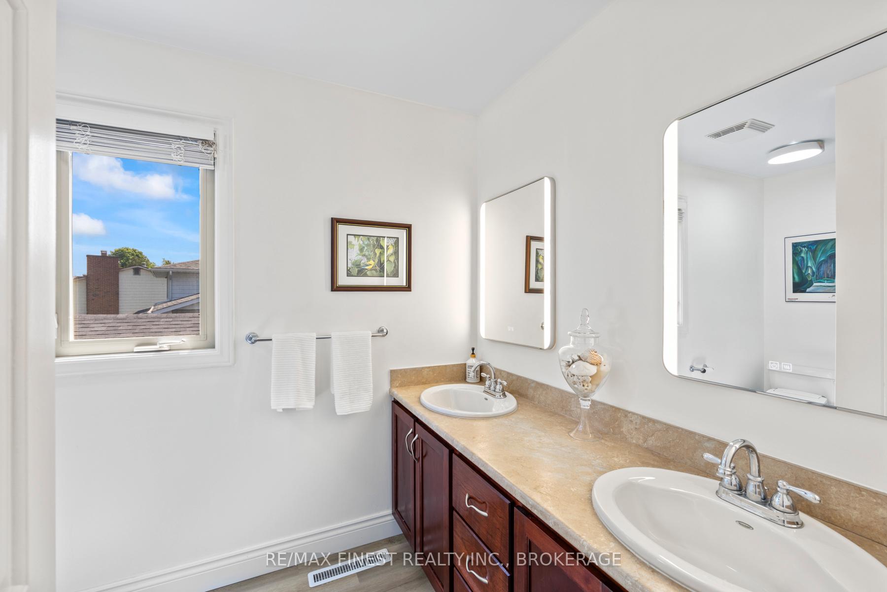Photo 43 of 819 Safari Drive, Kingston, North of Taylor-Kidd Blvd — HOMEH