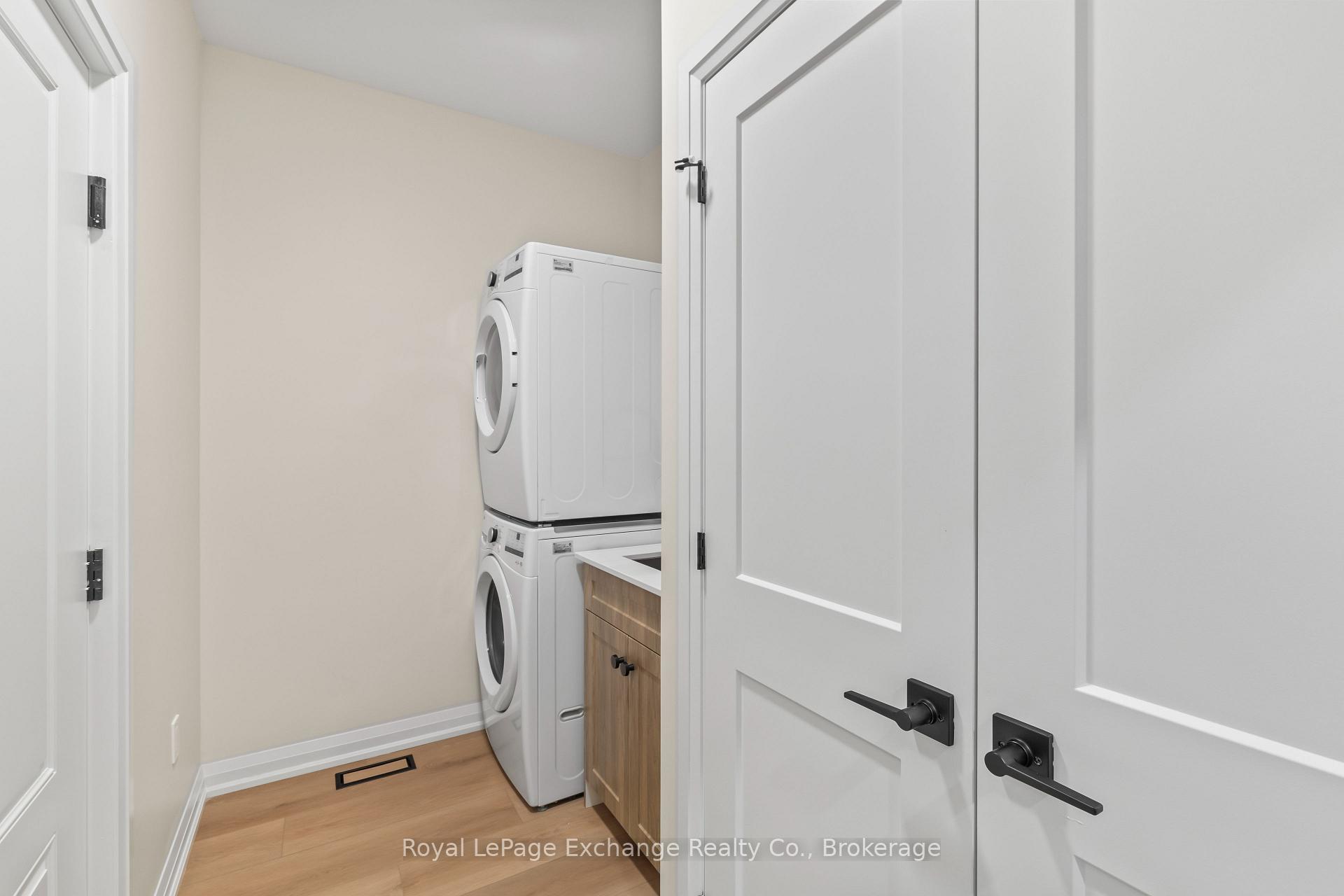 Photo 9 of 313 Arnaud Street, Arran-Elderslie — HOMEH