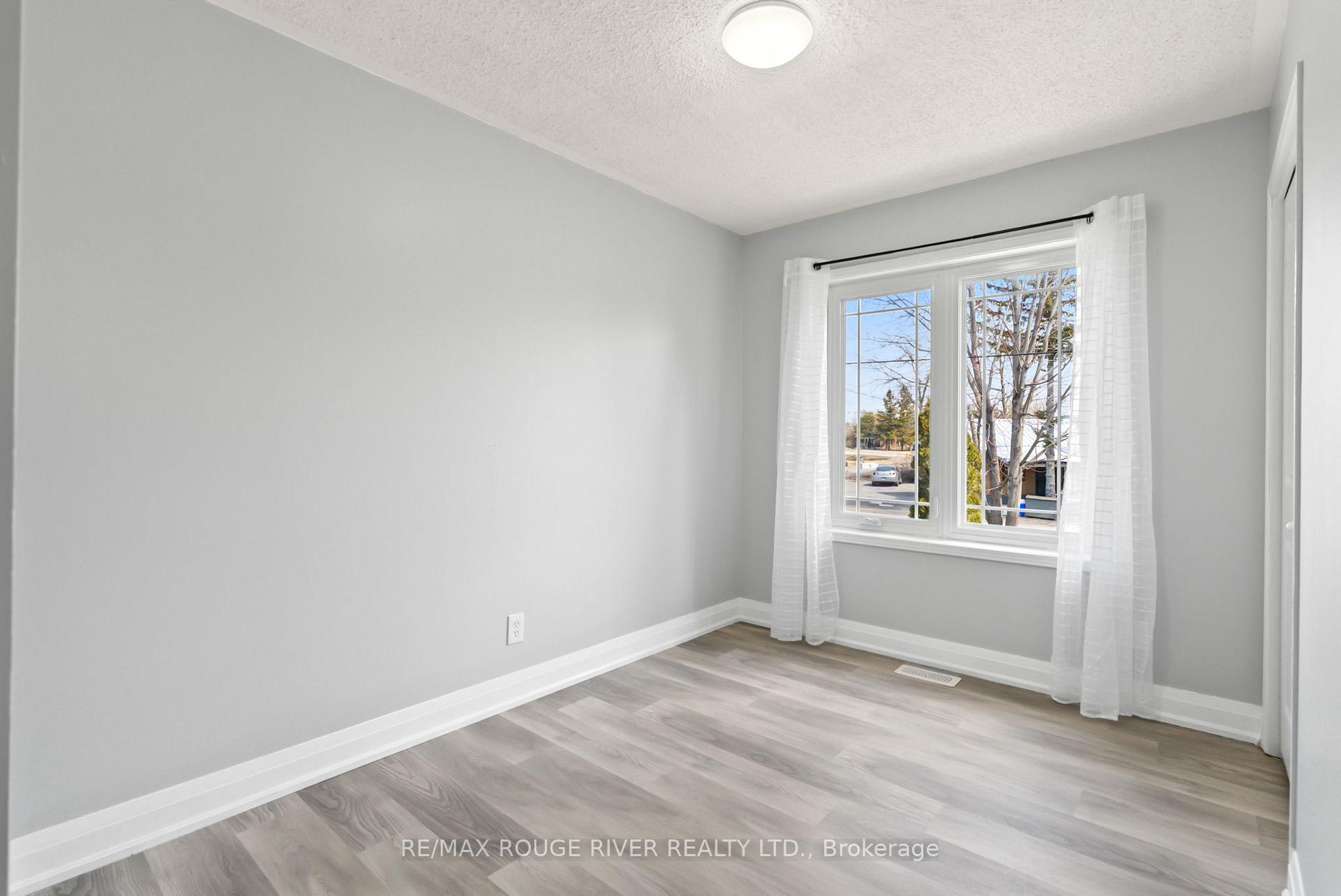 Photo 34 of 495 Lakeland Crescent, Brock, Beaverton — HOMEH