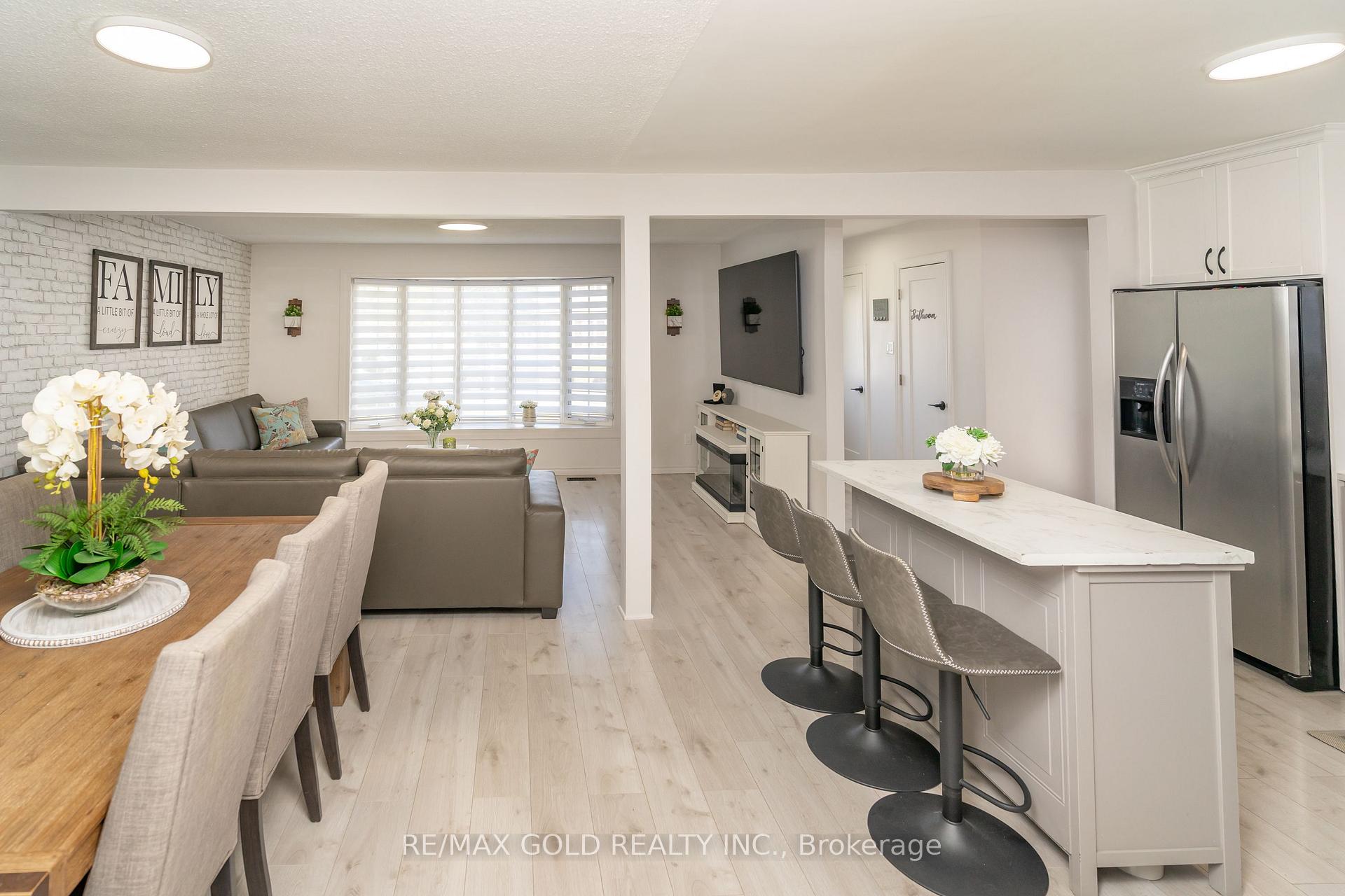 Photo 27 of 118 Fallingdale Crescent, Brampton, Southgate — HOMEH
