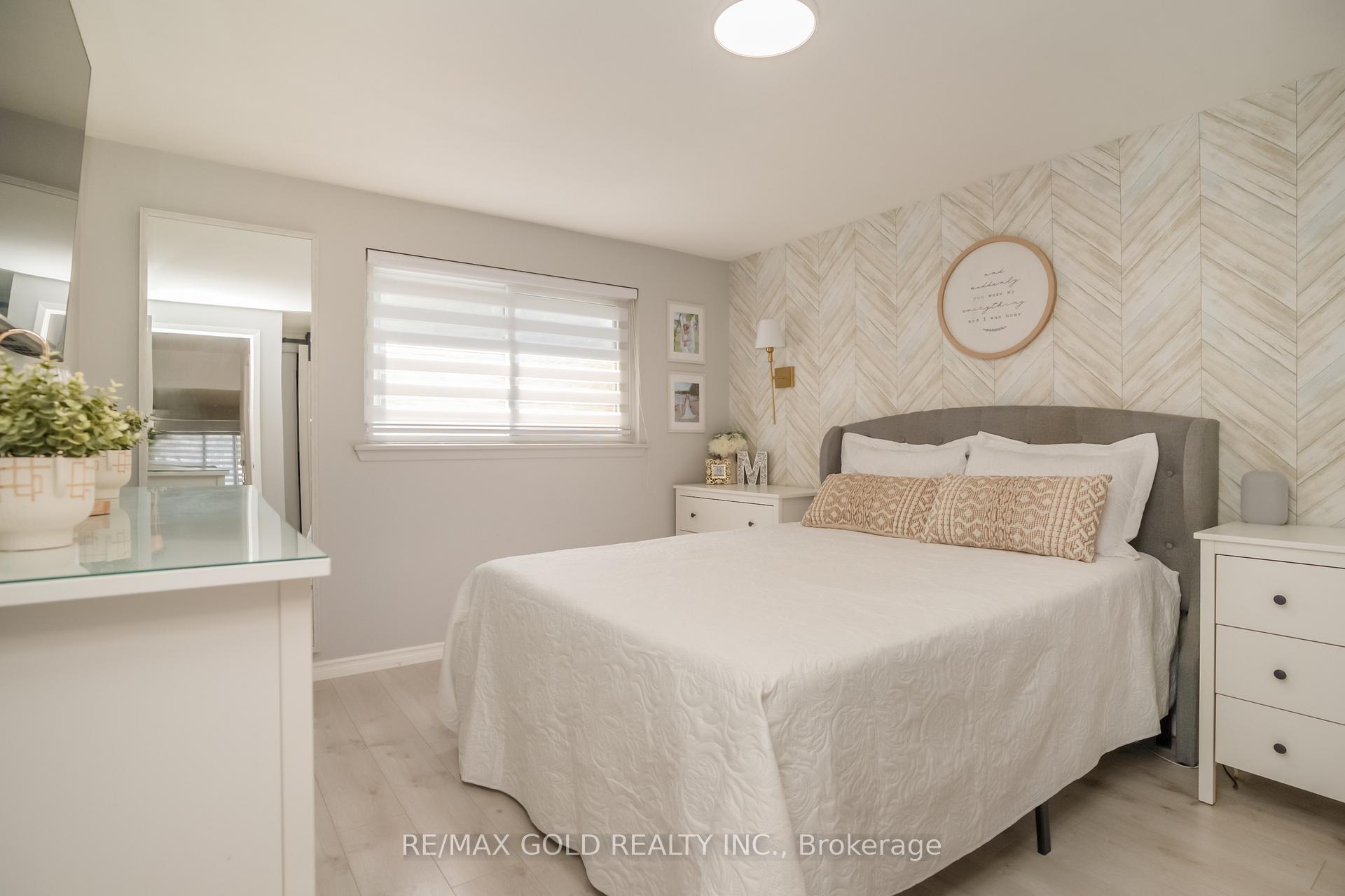 Photo 32 of 118 Fallingdale Crescent, Brampton, Southgate — HOMEH