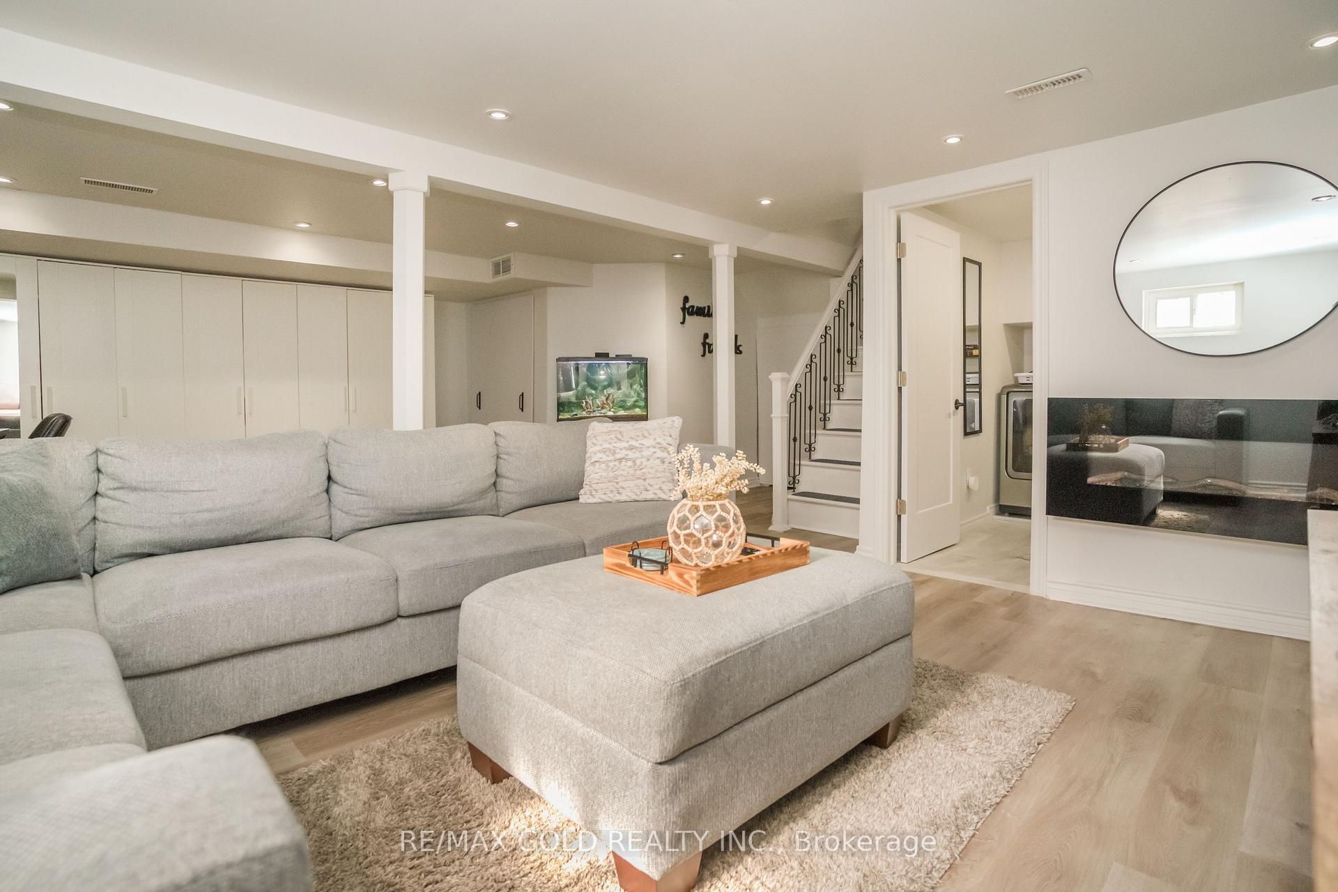 Photo 30 of 118 Fallingdale Crescent, Brampton, Southgate — HOMEH