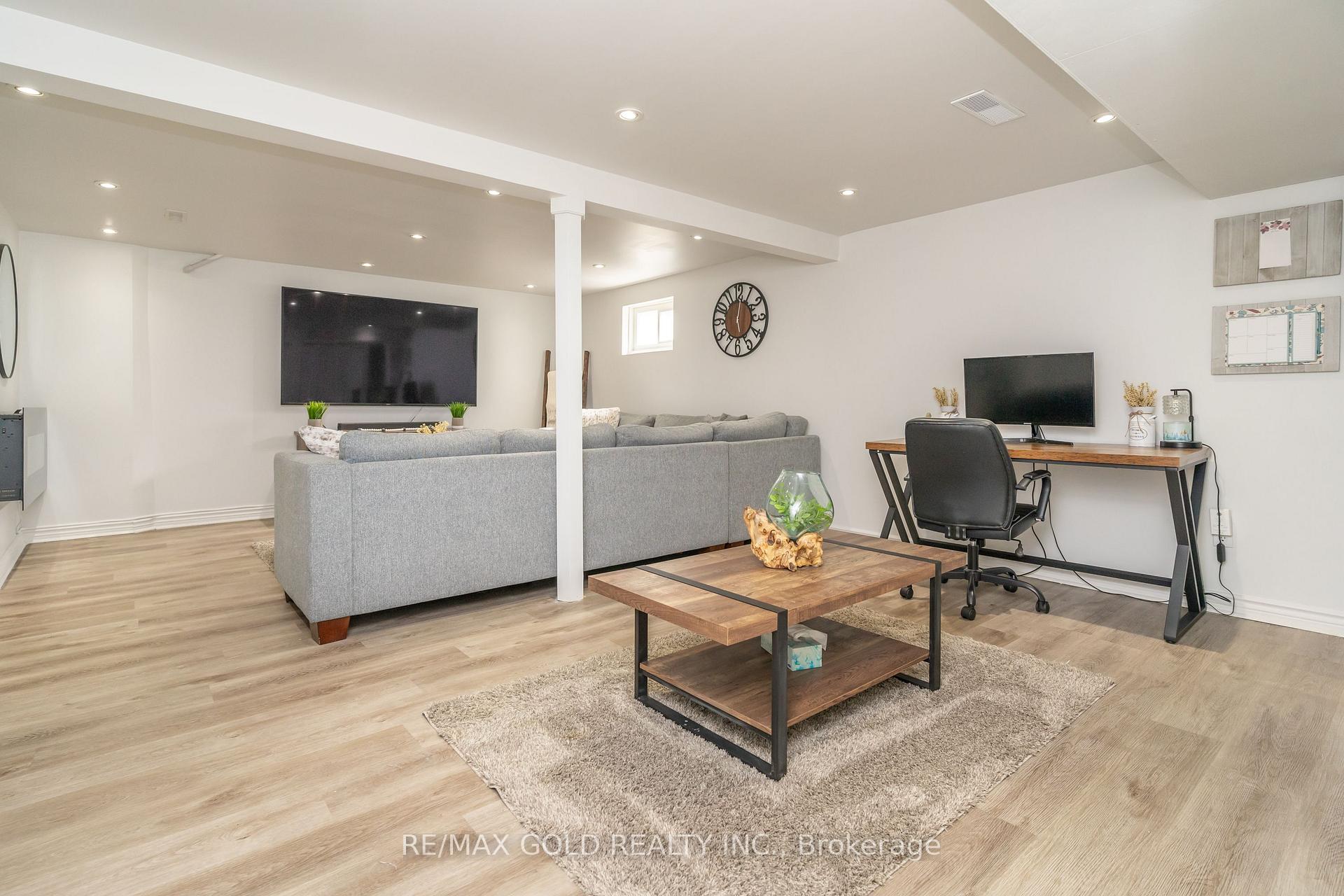 Photo 29 of 118 Fallingdale Crescent, Brampton, Southgate — HOMEH