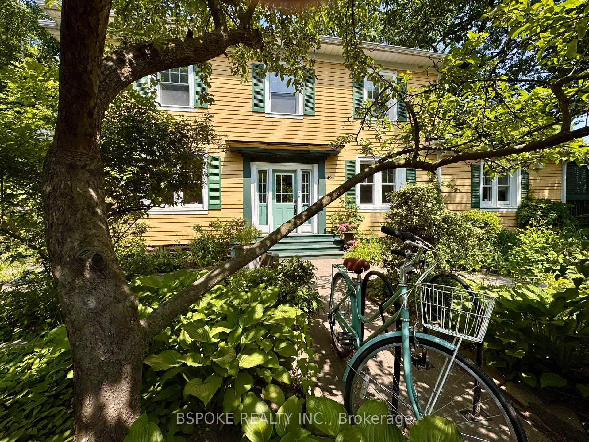 Photo 3 of 49 Williamson Road, Toronto, The Beaches — HOMEH