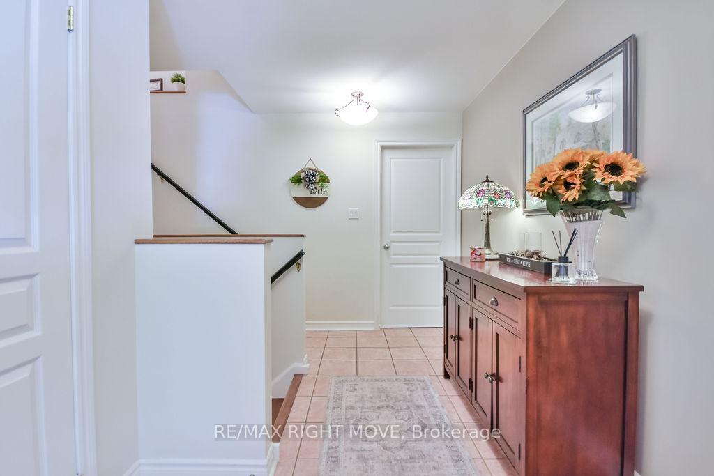 Photo 5 of 1011 Talbot Trail, Gravenhurst, Morrison — HOMEH
