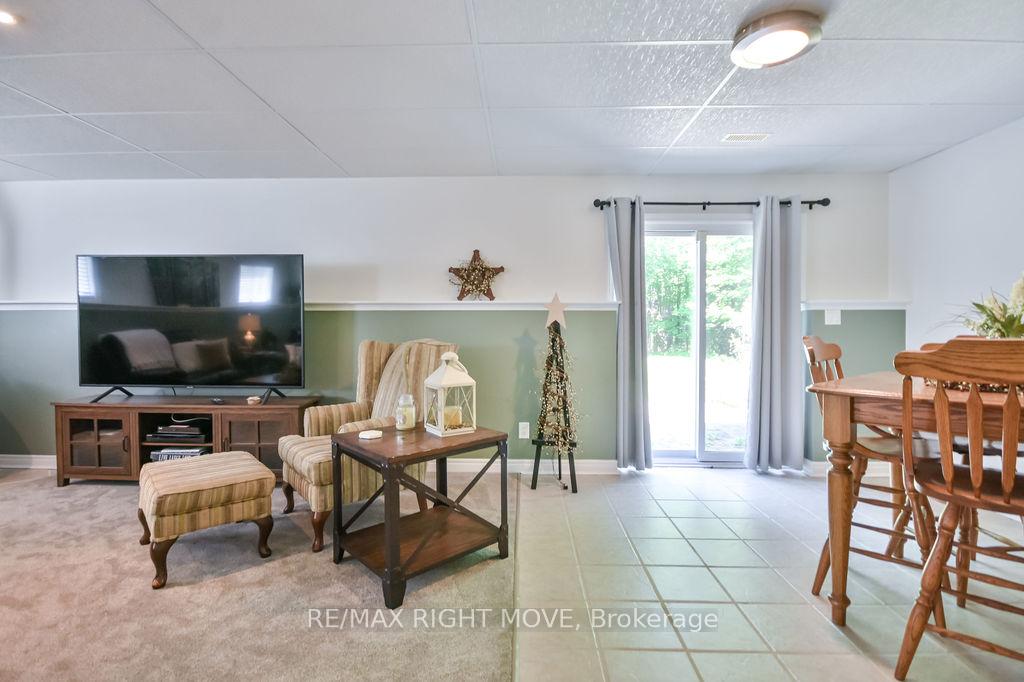 Photo 22 of 1011 Talbot Trail, Gravenhurst, Morrison — HOMEH
