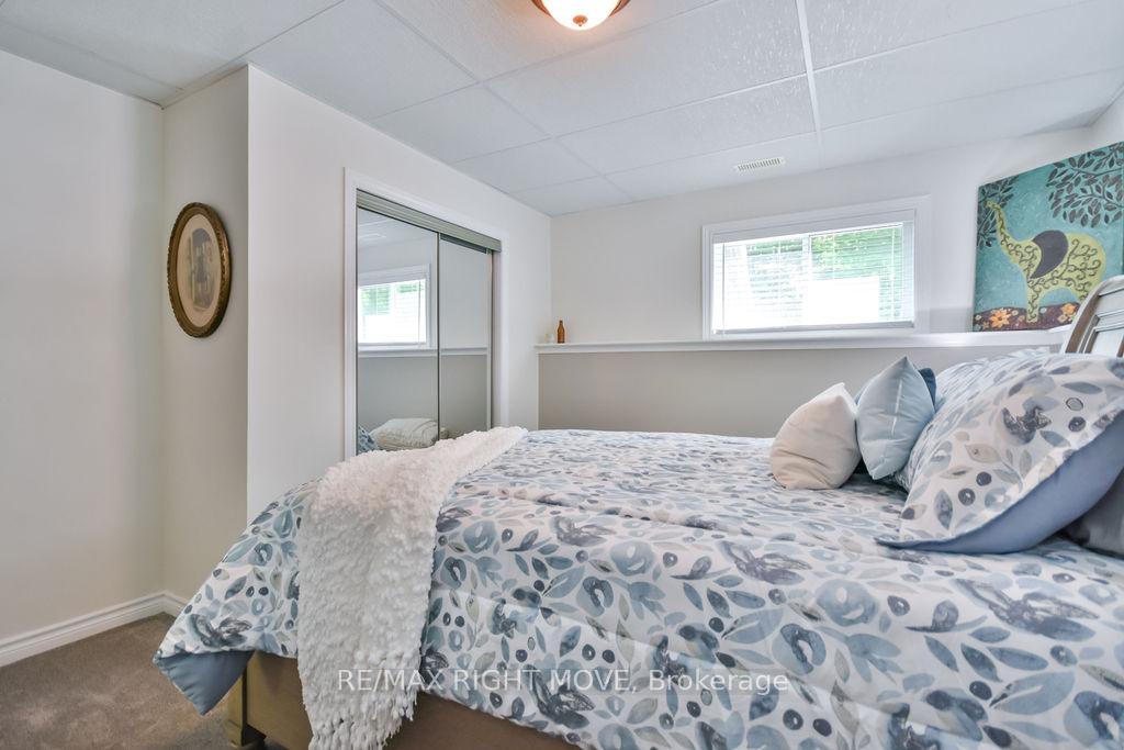 Photo 36 of 1011 Talbot Trail, Gravenhurst, Morrison — HOMEH