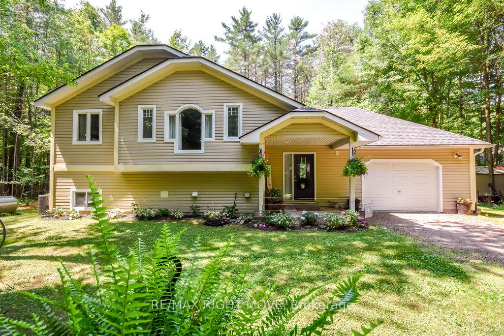 Photo 38 of 1011 Talbot Trail, Gravenhurst, Morrison — HOMEH
