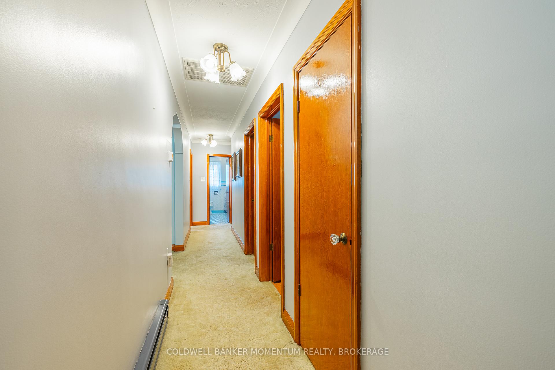 Photo 22 of 9 McDonald Avenue, Thorold, Thorold Downtown — HOMEH