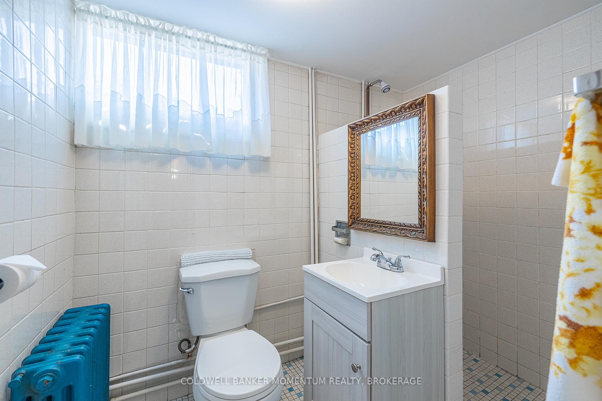 Photo 40 of 9 McDonald Avenue, Thorold, Thorold Downtown — HOMEH