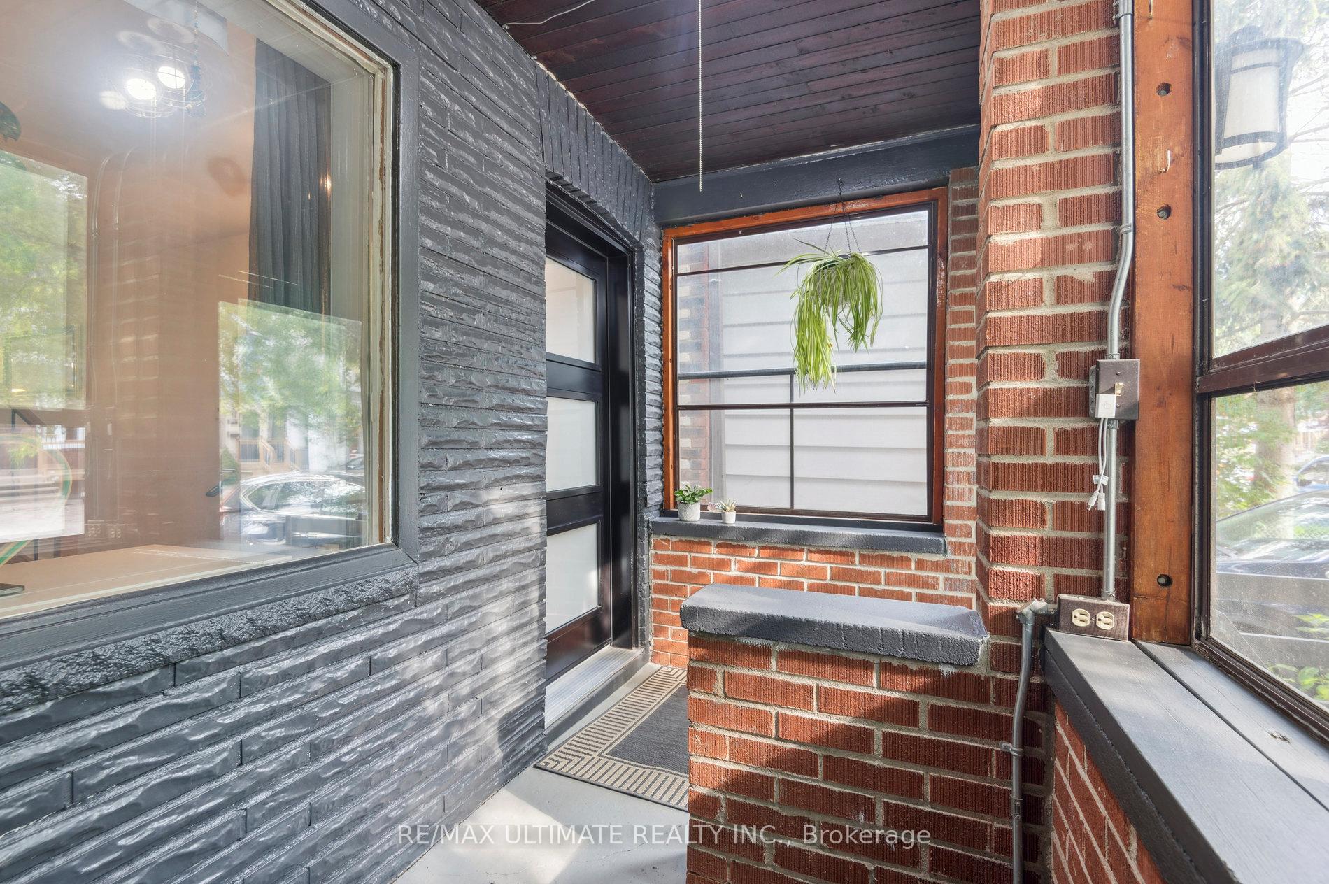 Photo 9 of 315 Cedarvale Avenue, Toronto, Woodbine-Lumsden — HOMEH
