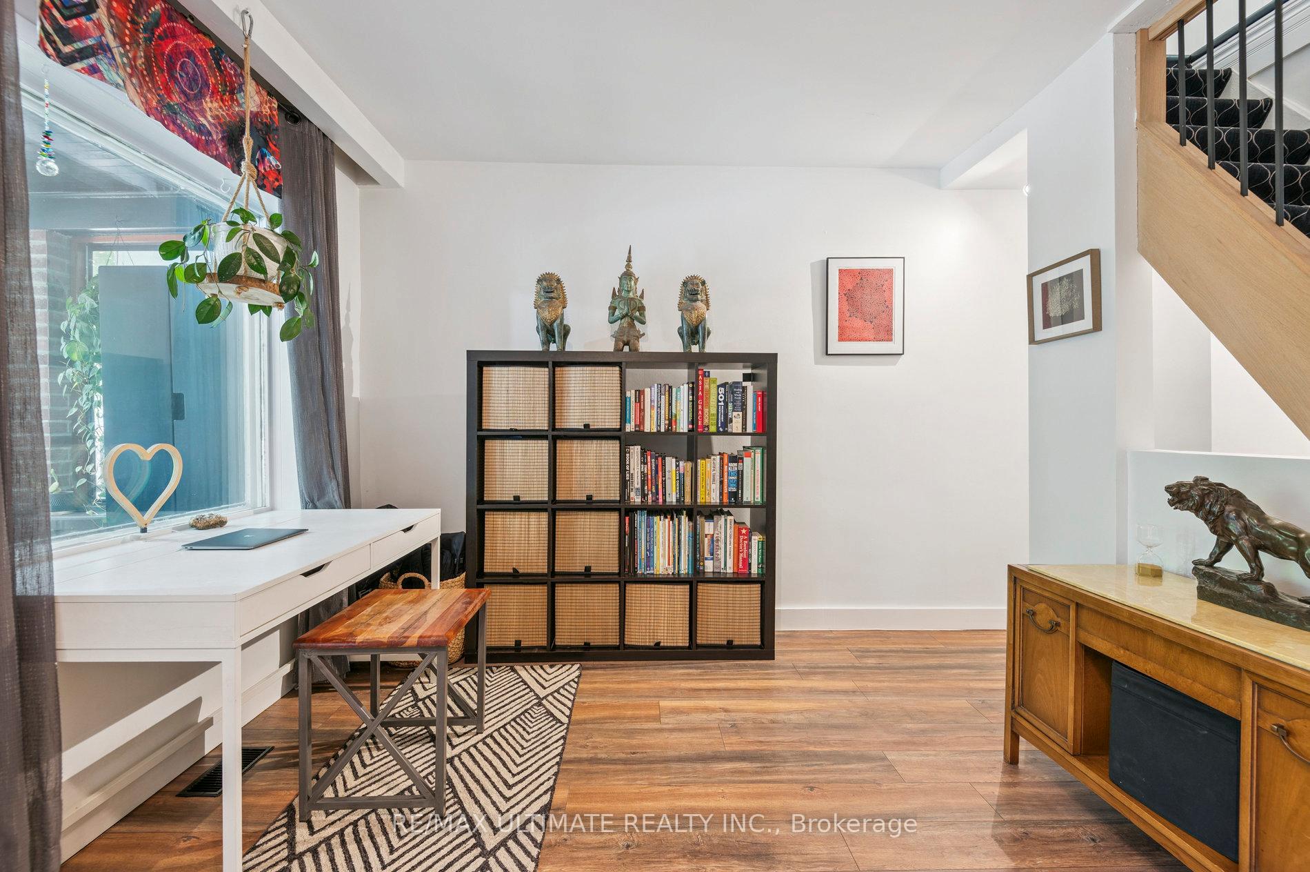 Photo 10 of 315 Cedarvale Avenue, Toronto, Woodbine-Lumsden — HOMEH