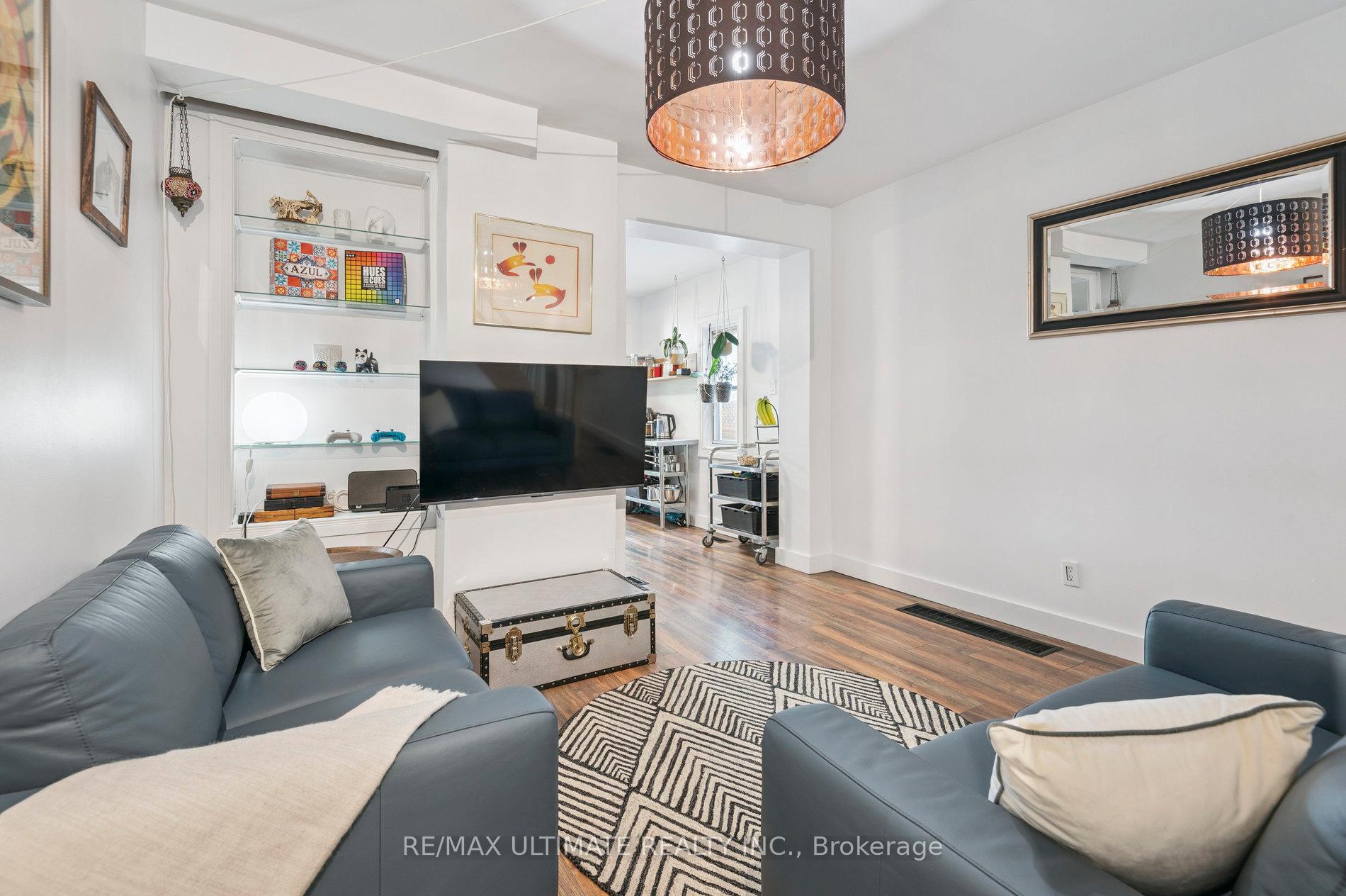 Photo 15 of 315 Cedarvale Avenue, Toronto, Woodbine-Lumsden — HOMEH