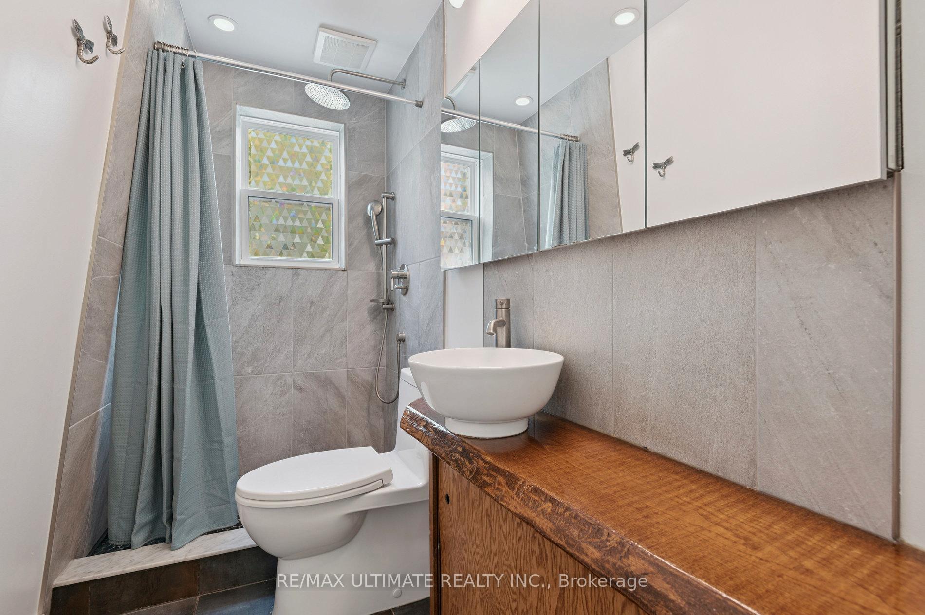 Photo 24 of 315 Cedarvale Avenue, Toronto, Woodbine-Lumsden — HOMEH