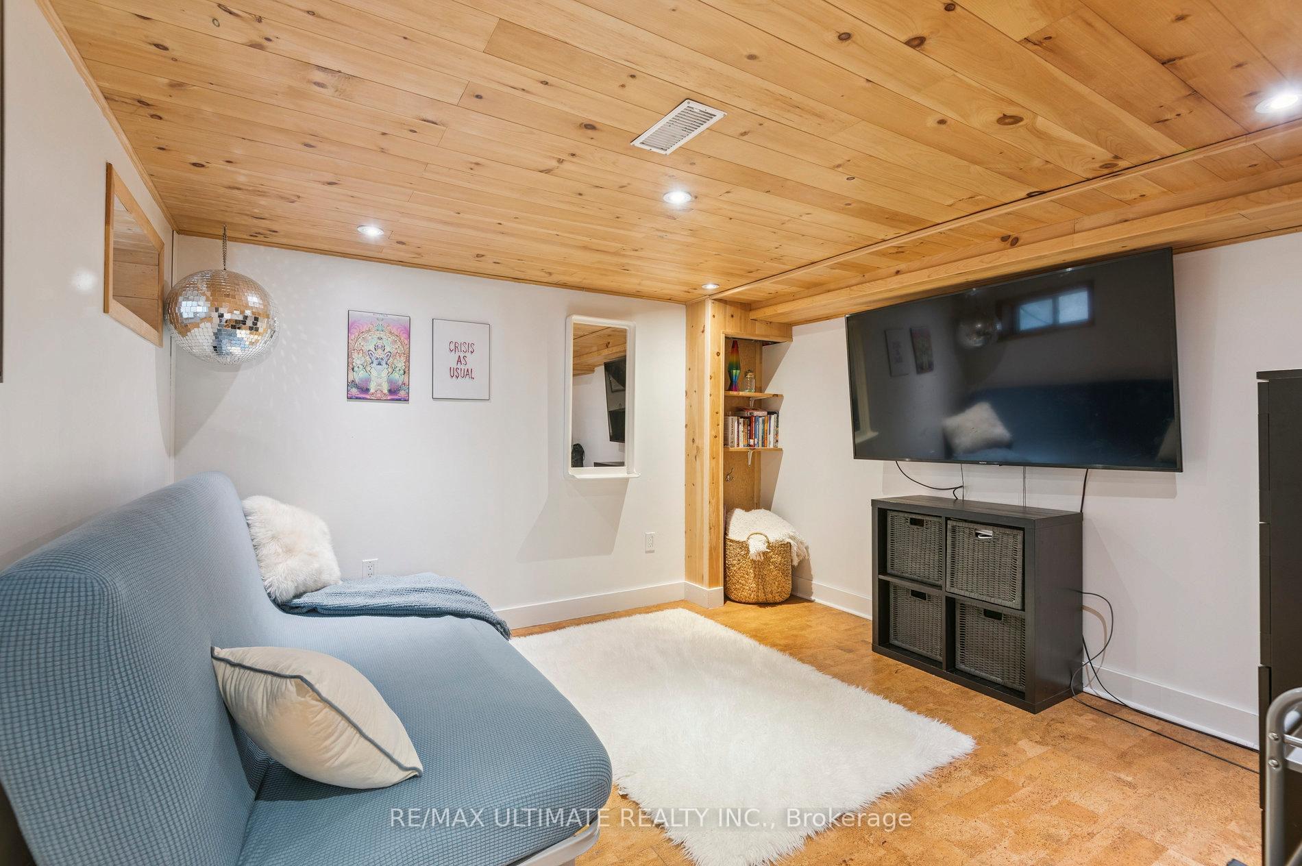 Photo 40 of 315 Cedarvale Avenue, Toronto, Woodbine-Lumsden — HOMEH