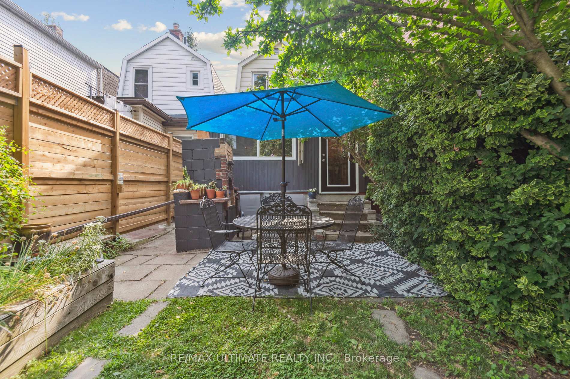 Photo 36 of 315 Cedarvale Avenue, Toronto, Woodbine-Lumsden — HOMEH