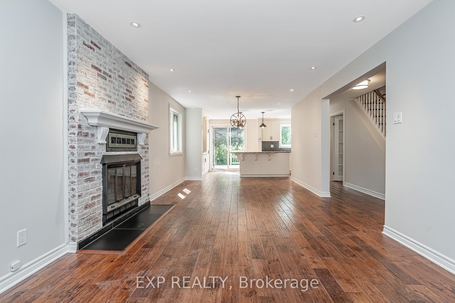 Photo 6 of 80 Coolspring Crescent, Ottawa, Borden Farm/Stewart Farm/Carleton Heights/Parkwood Hills — HOMEH