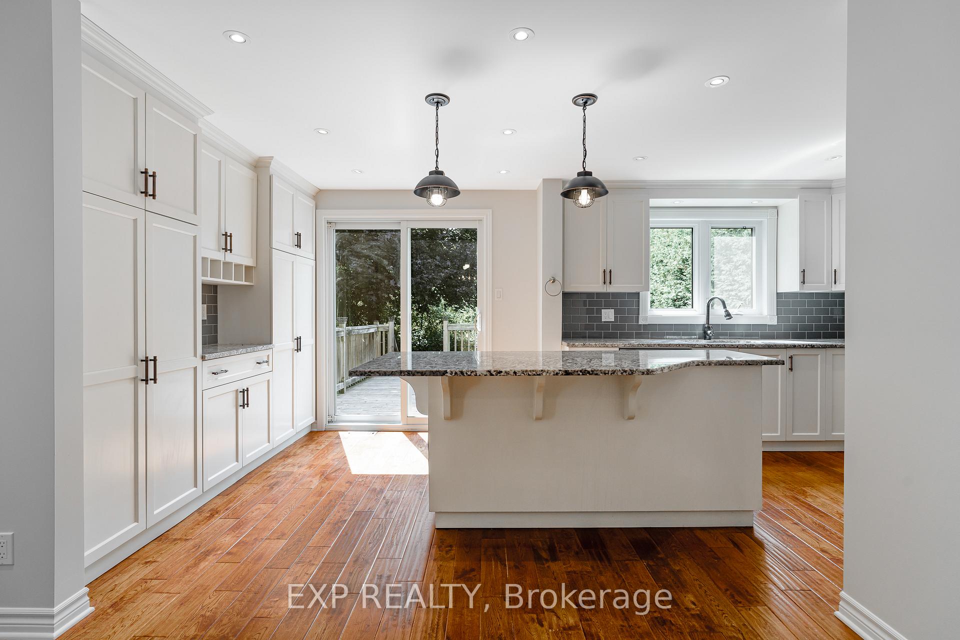 Photo 12 of 80 Coolspring Crescent, Ottawa, Borden Farm/Stewart Farm/Carleton Heights/Parkwood Hills — HOMEH