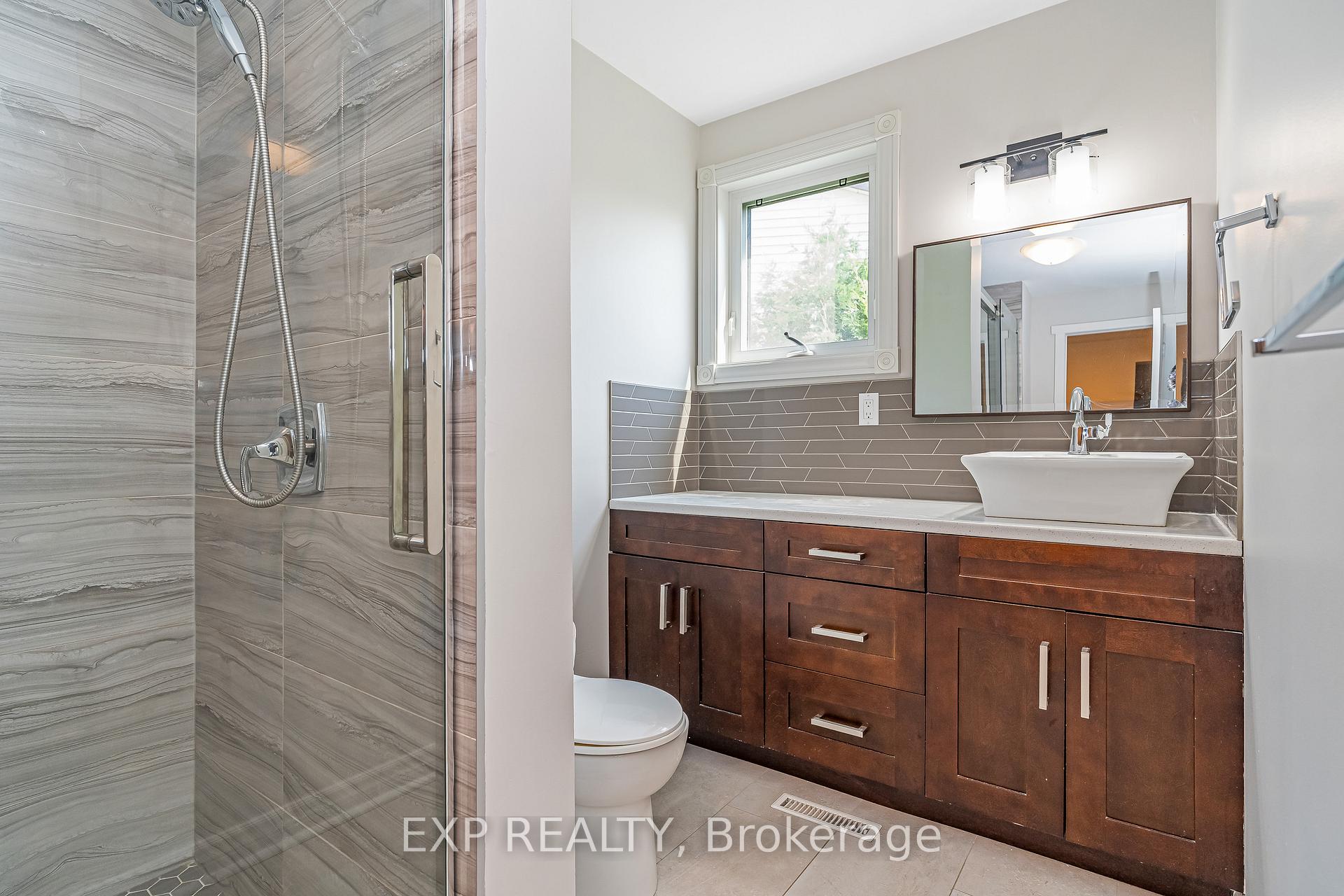 Photo 24 of 80 Coolspring Crescent, Ottawa, Borden Farm/Stewart Farm/Carleton Heights/Parkwood Hills — HOMEH