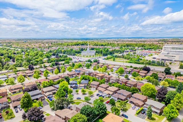 Photo 4 of 44 Pottery Crescent, Brampton, Northgate — HOMEH