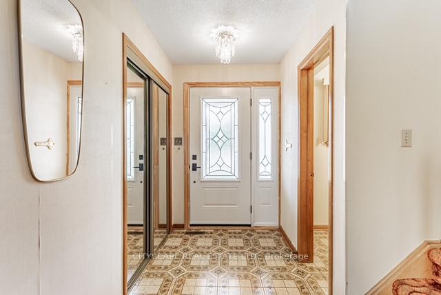 Photo 13 of 44 Pottery Crescent, Brampton, Northgate — HOMEH
