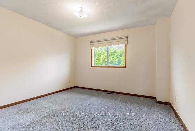 Photo 35 of 44 Pottery Crescent, Brampton, Northgate — HOMEH