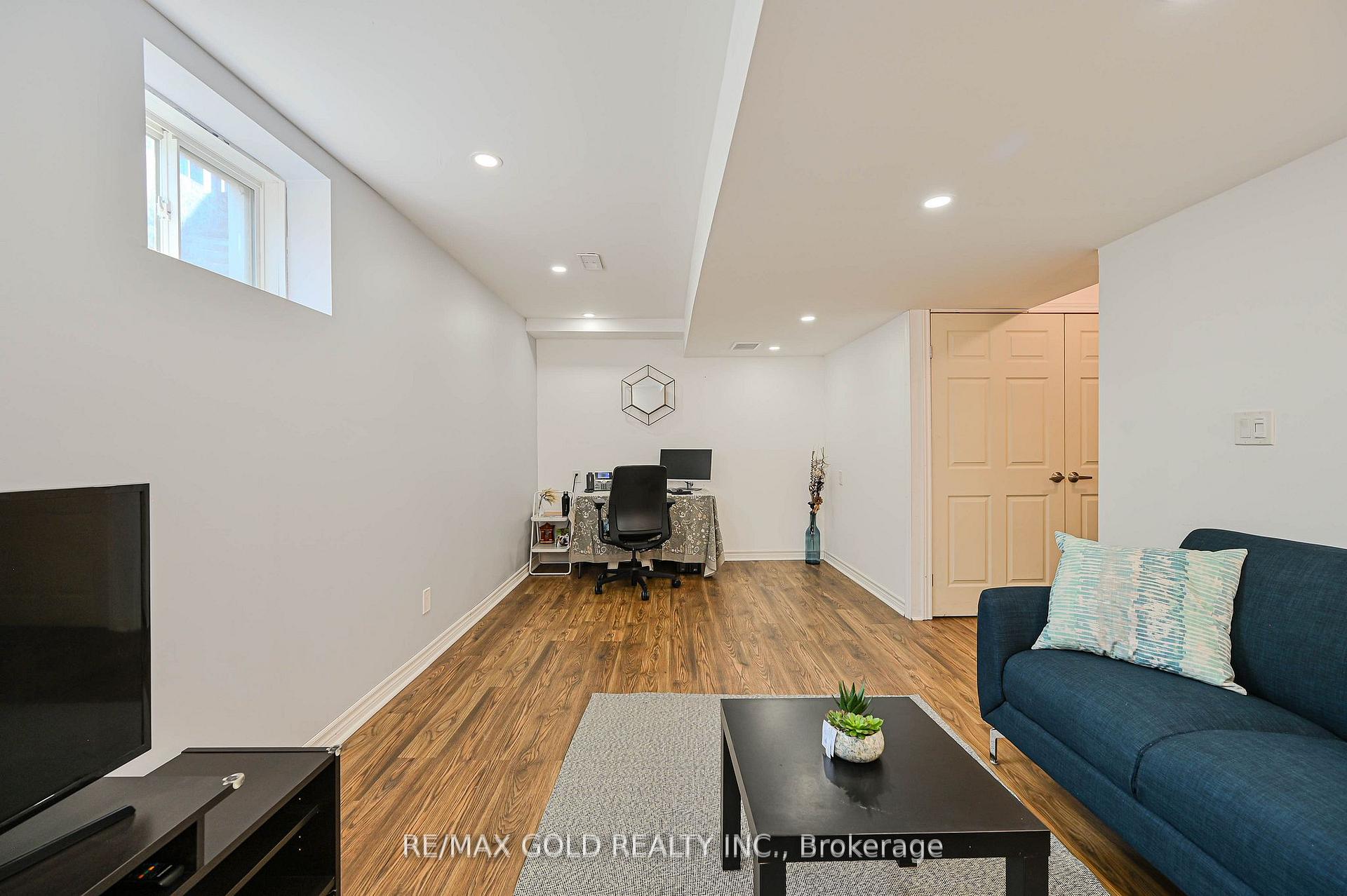Photo 41 of 67 Rockbrook Trail, Brampton, Northwest Brampton — HOMEH
