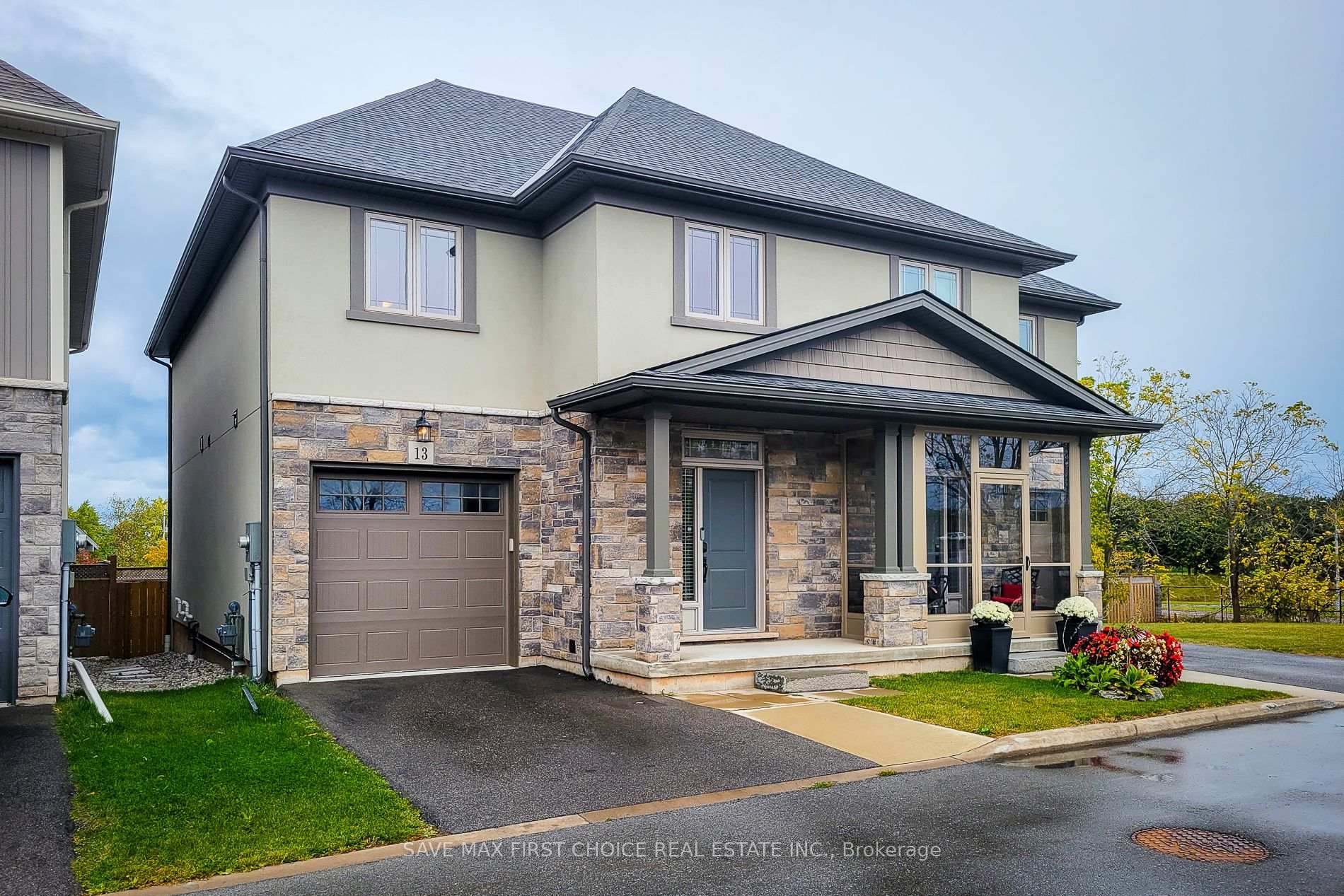 Front of 13 Lindsay Way