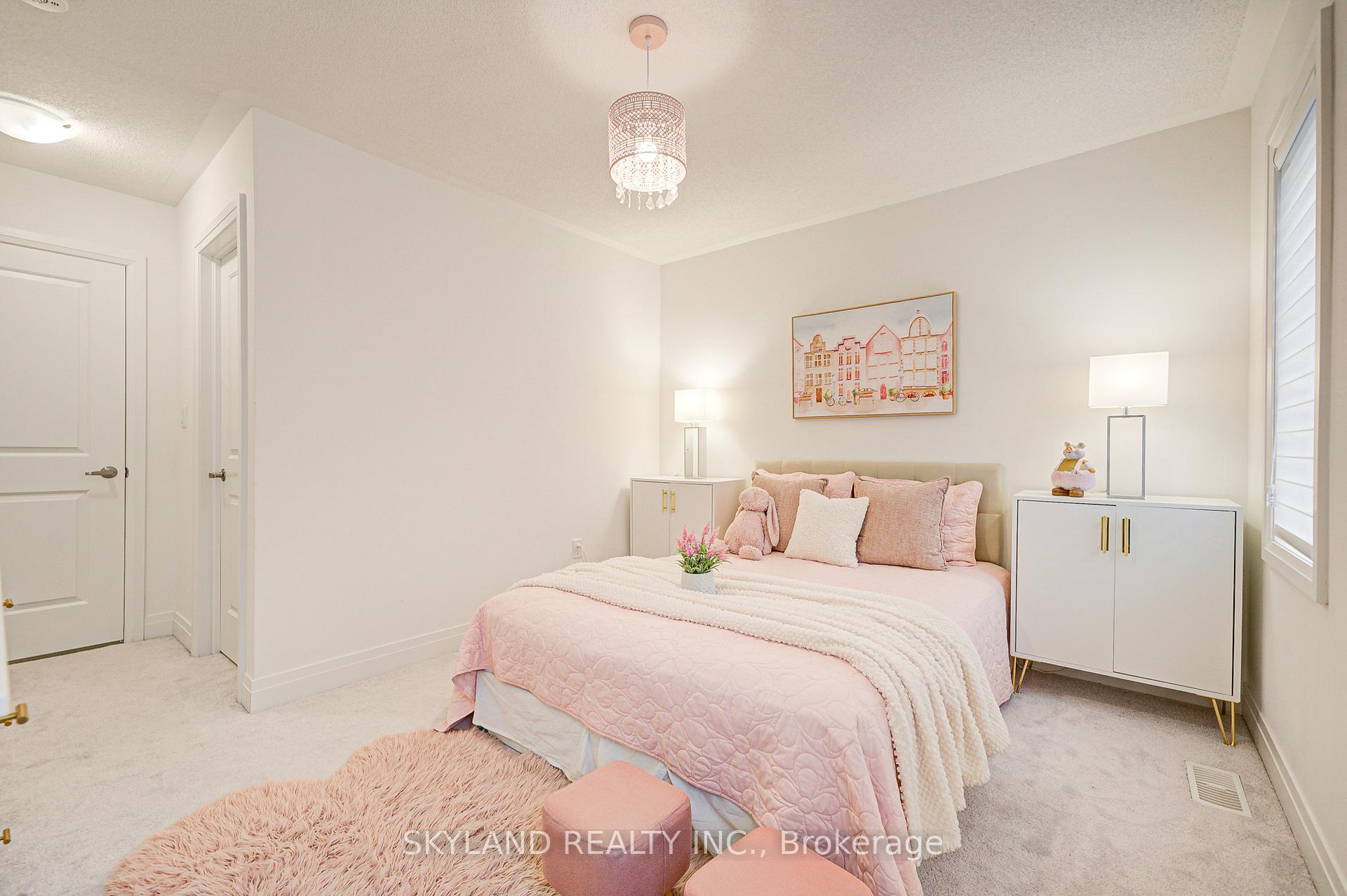 Photo 24 of 46 Beaverdams Drive, Whitby, Rural Whitby — HOMEH