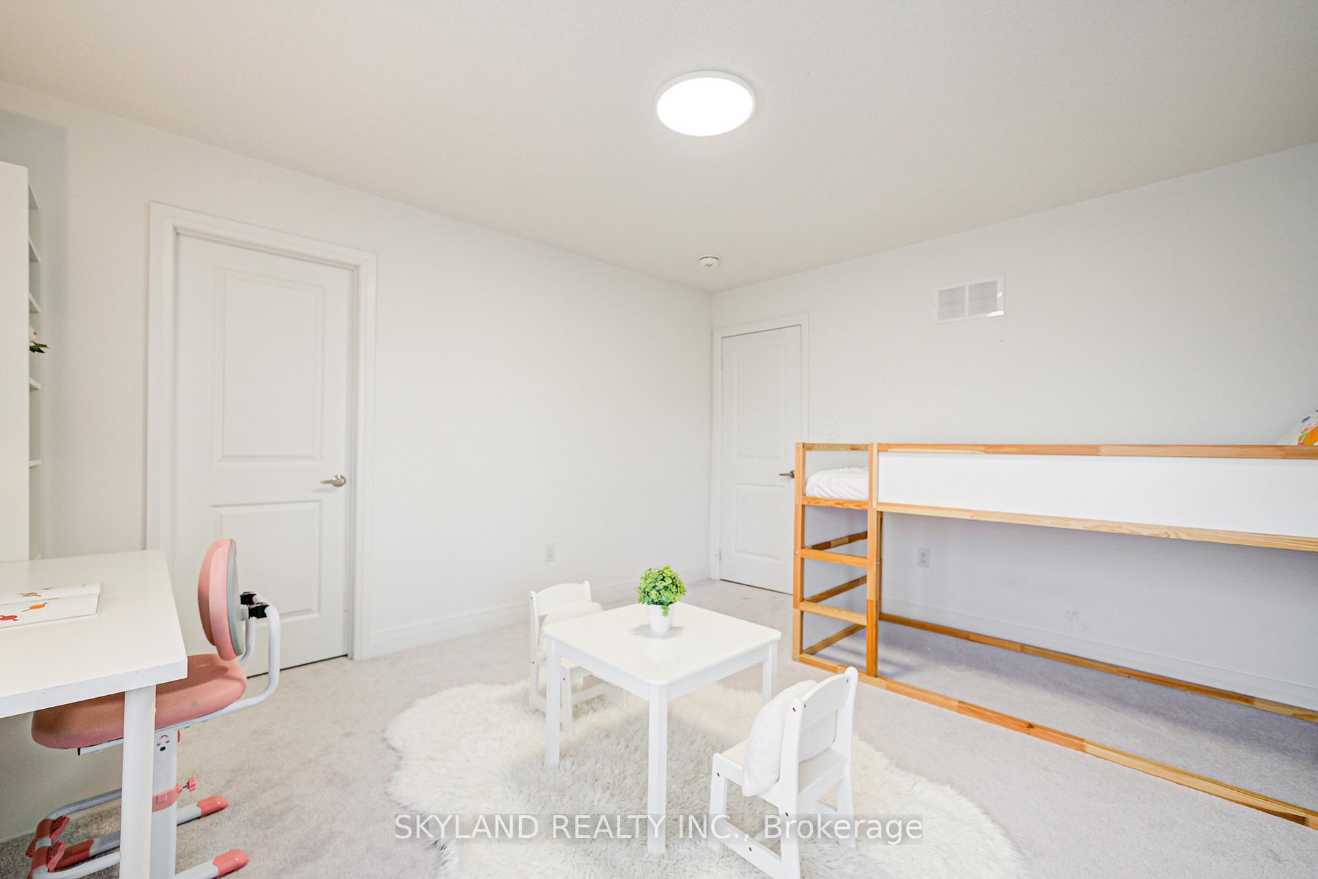 Photo 25 of 46 Beaverdams Drive, Whitby, Rural Whitby — HOMEH