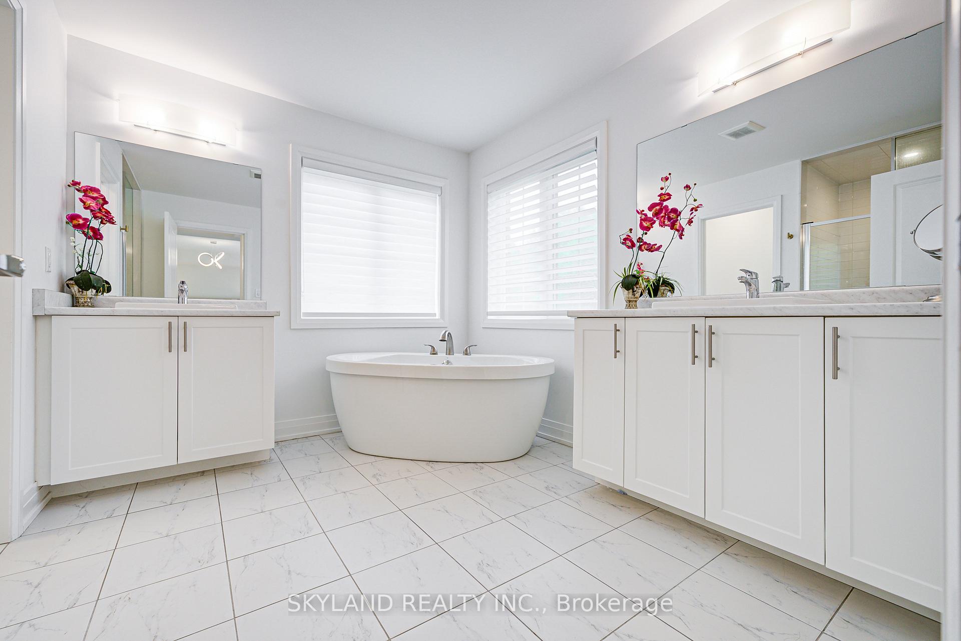 Photo 32 of 46 Beaverdams Drive, Whitby, Rural Whitby — HOMEH
